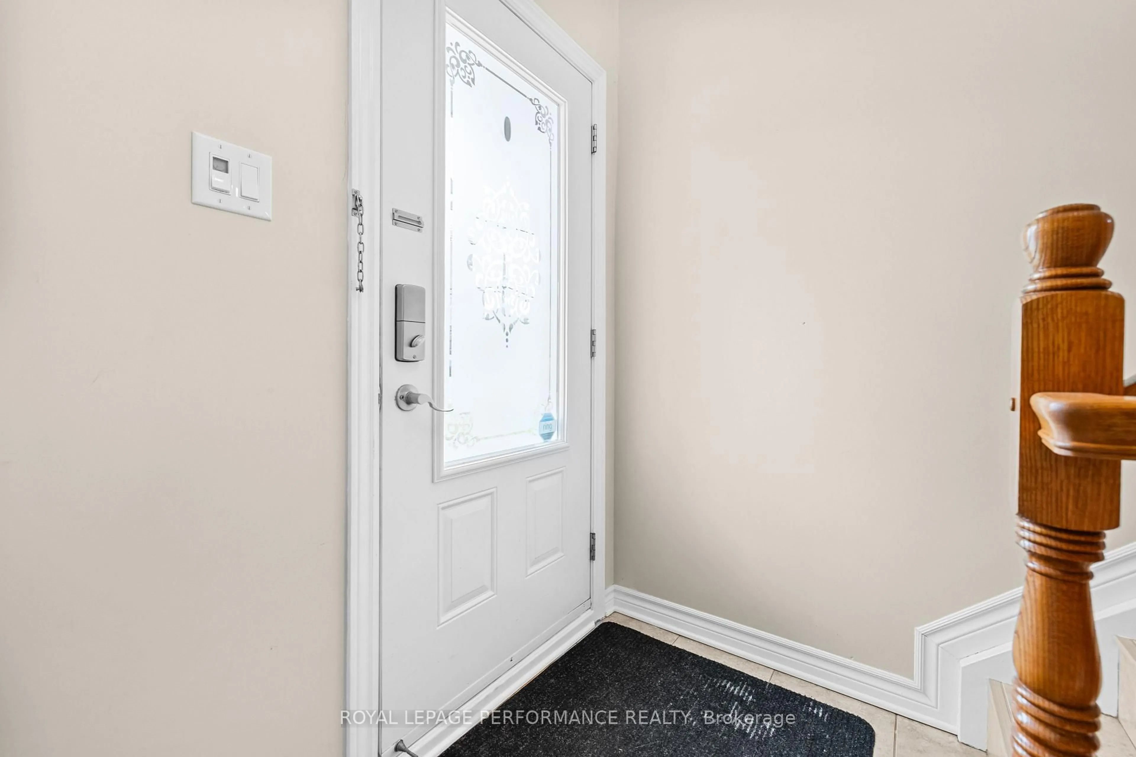 Indoor entryway for 39 Main St #2, The Nation Ontario K0A 2M0