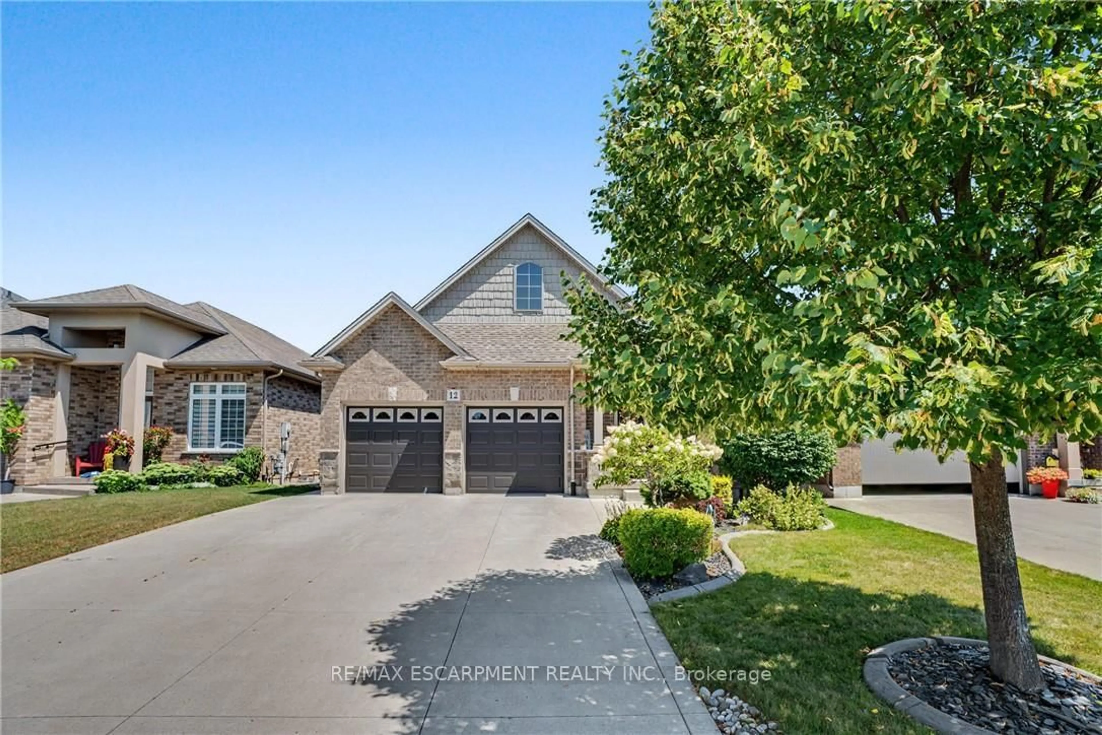 Unknown for 12 Silverwood Ave, Welland Ontario L3C 0B7