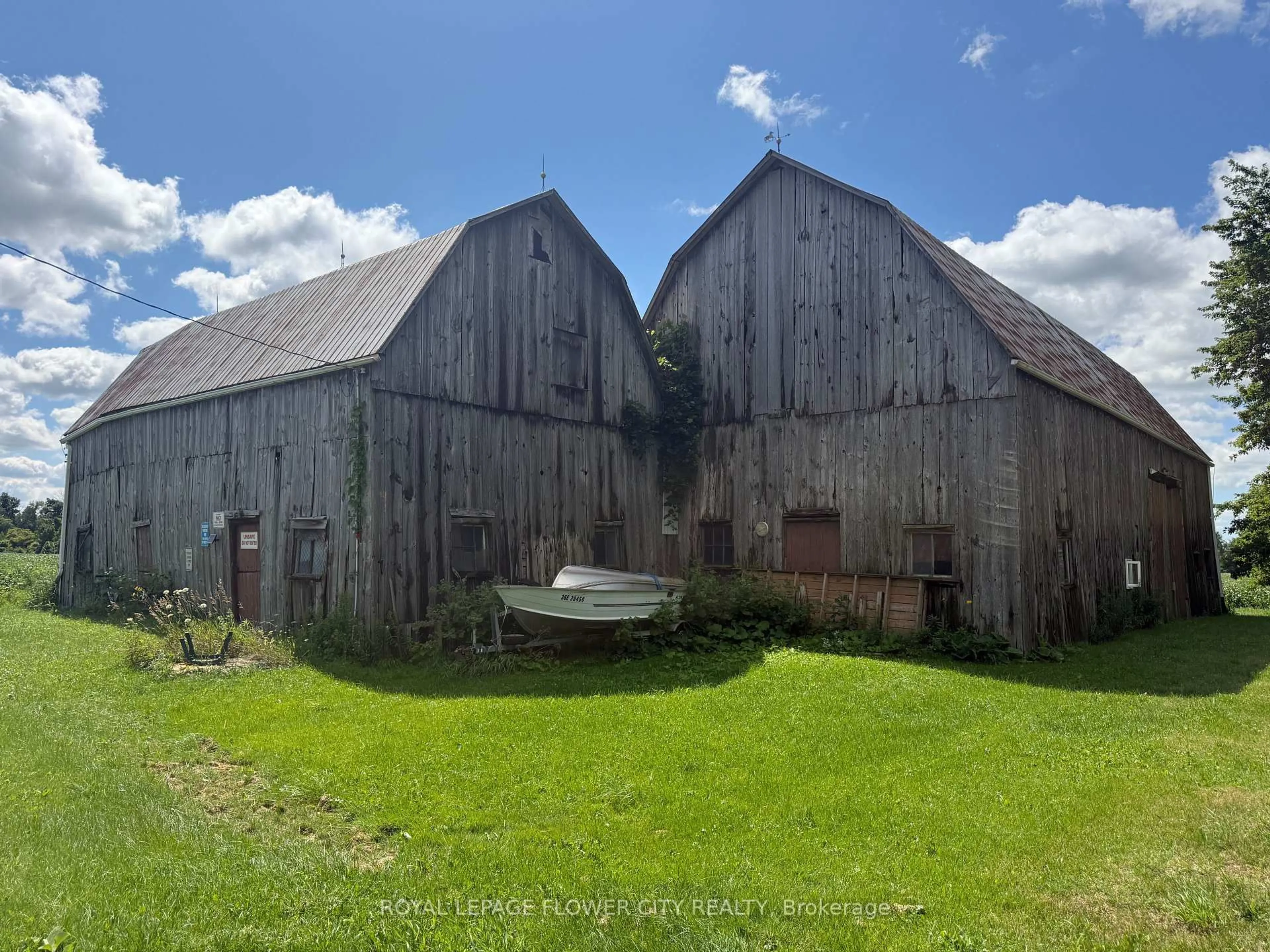 Shed for 422 MCCLUNG Rd, Haldimand Ontario N3W 1T9