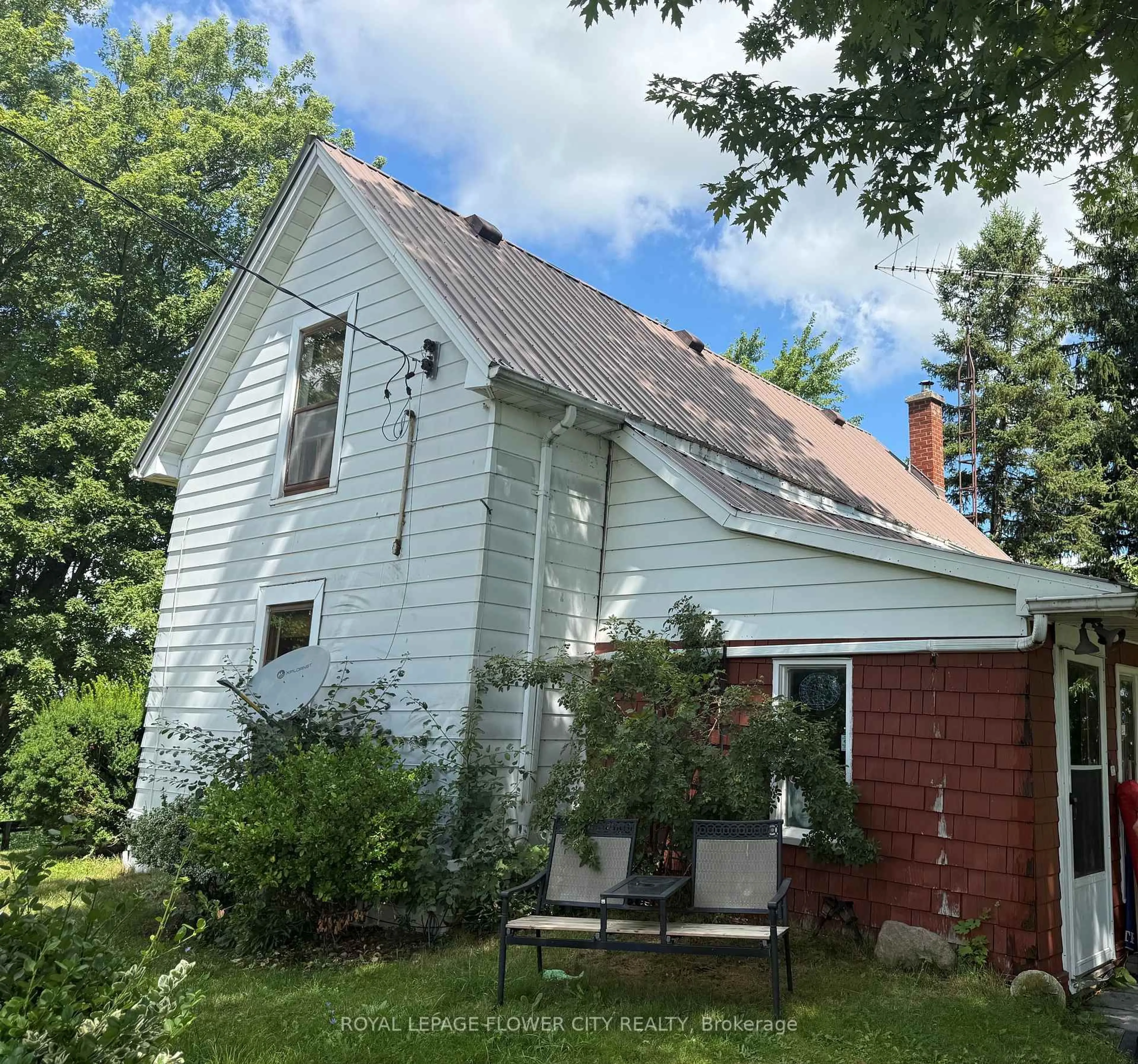 Shed for 422 MCCLUNG Rd, Haldimand Ontario N3W 1T9