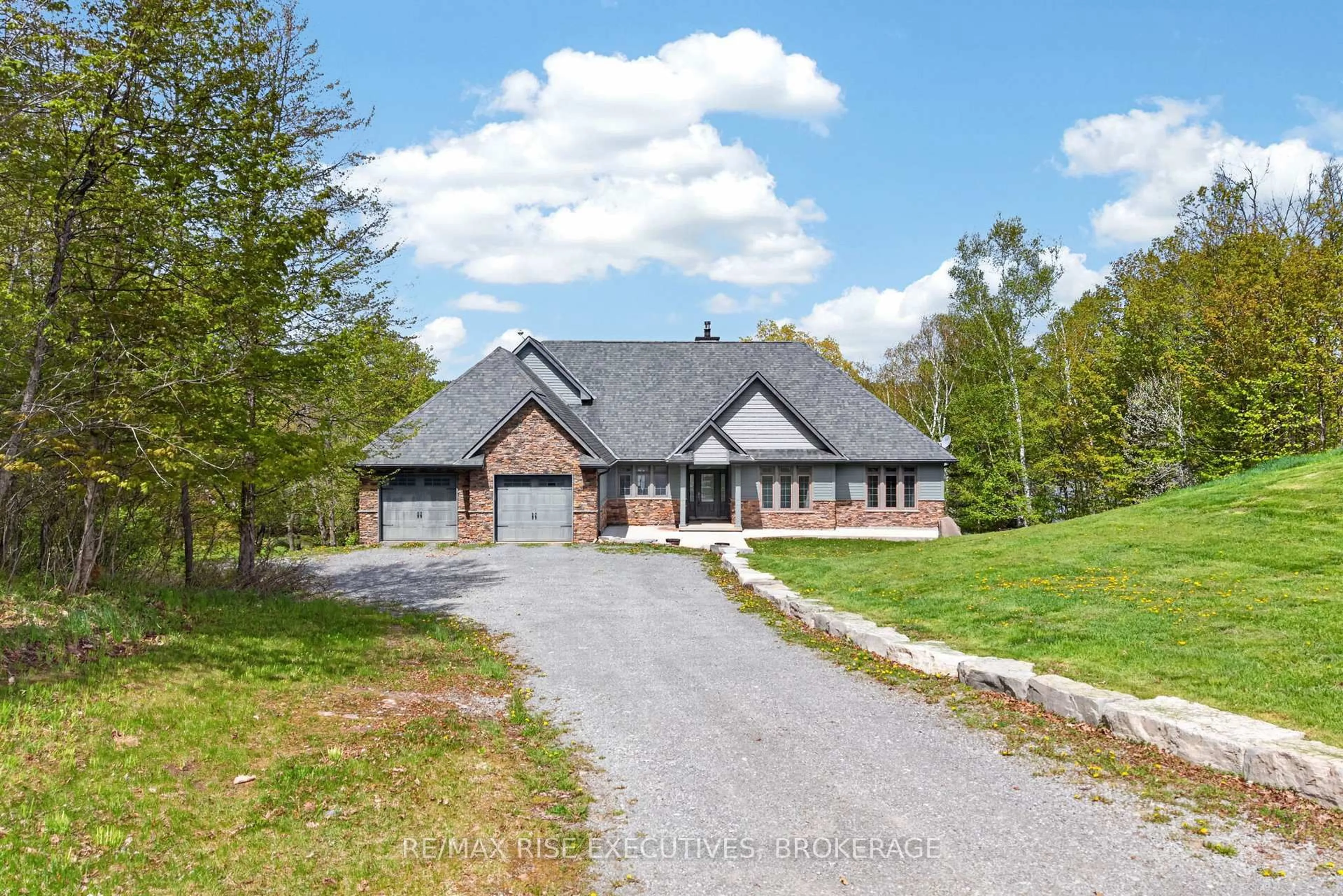 A pic from outside/outdoor area/front of a property/back of a property/a pic from drone, street for 1206B Burnt Hills Rd, Battersea Ontario K0H 1H0