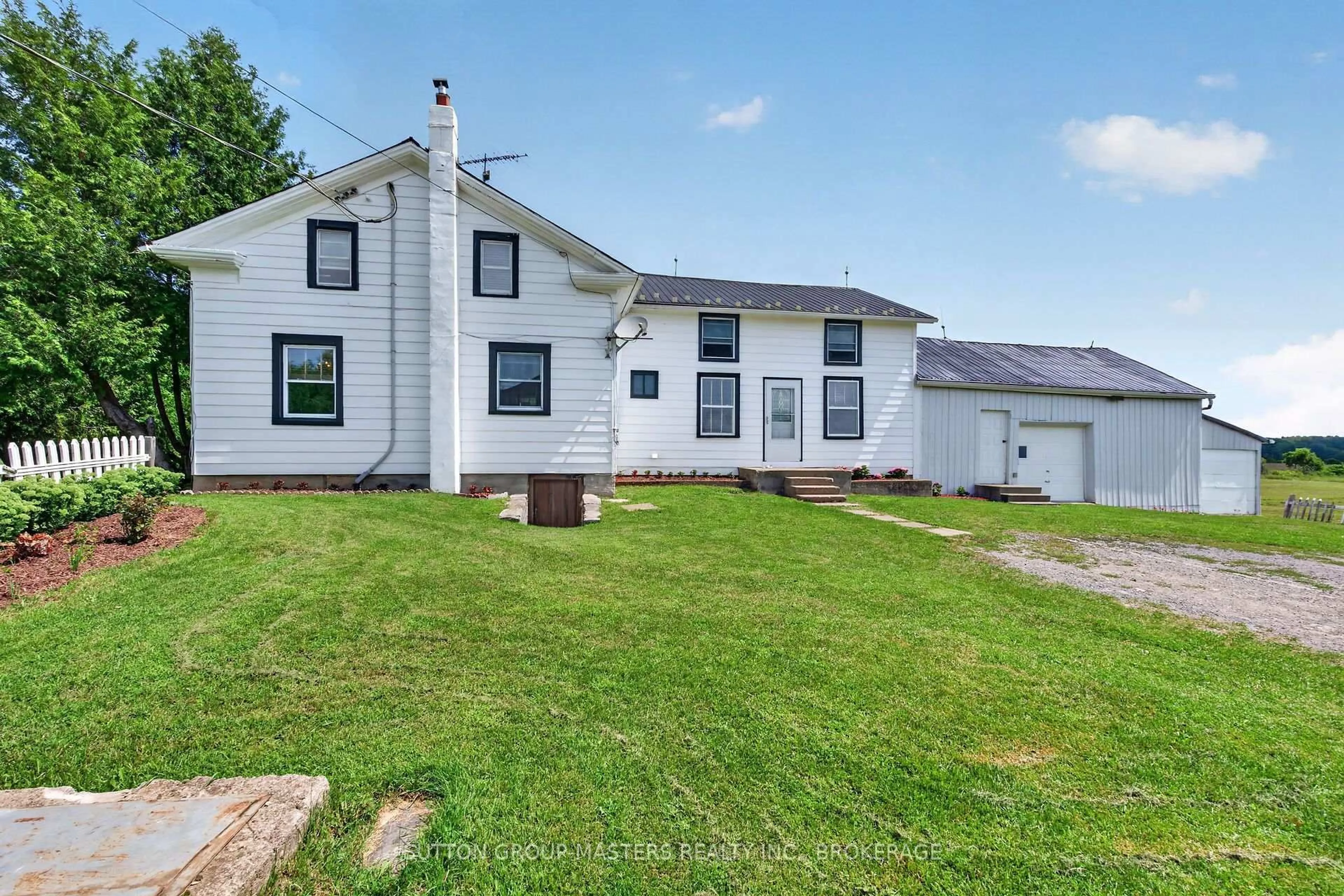 A pic from outside/outdoor area/front of a property/back of a property/a pic from drone, unknown for 594 Fred Brown Rd, Bissett Creek Ontario K0H 2H0