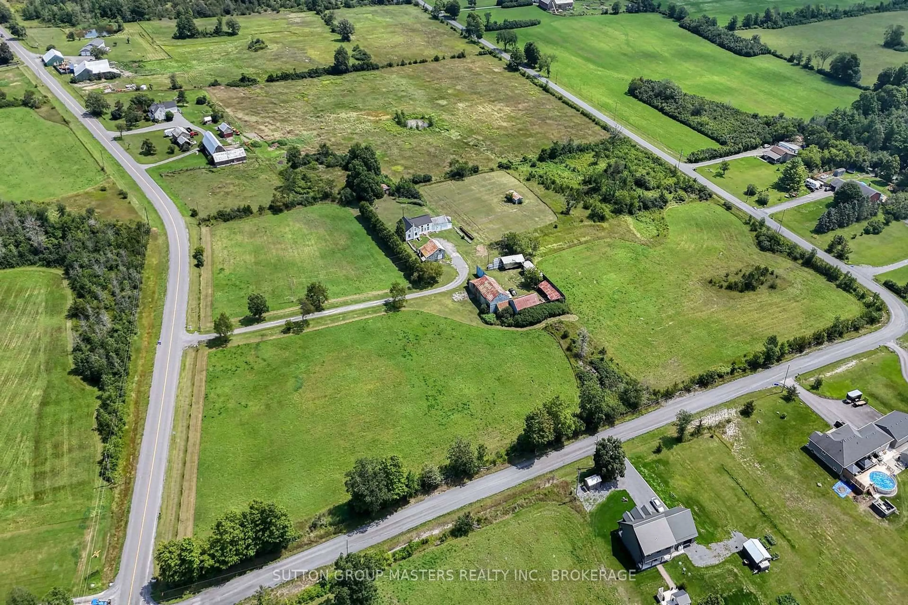A pic from outside/outdoor area/front of a property/back of a property/a pic from drone, building for 594 Fred Brown Rd, Bissett Creek Ontario K0H 2H0
