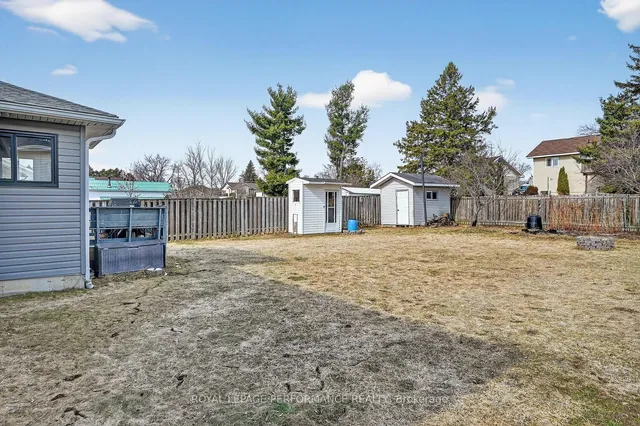 107 Lorne St, Smiths Falls 3