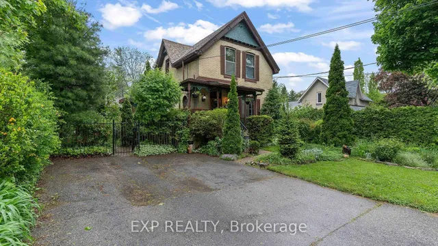 181 Wildwood Ave, London South 3