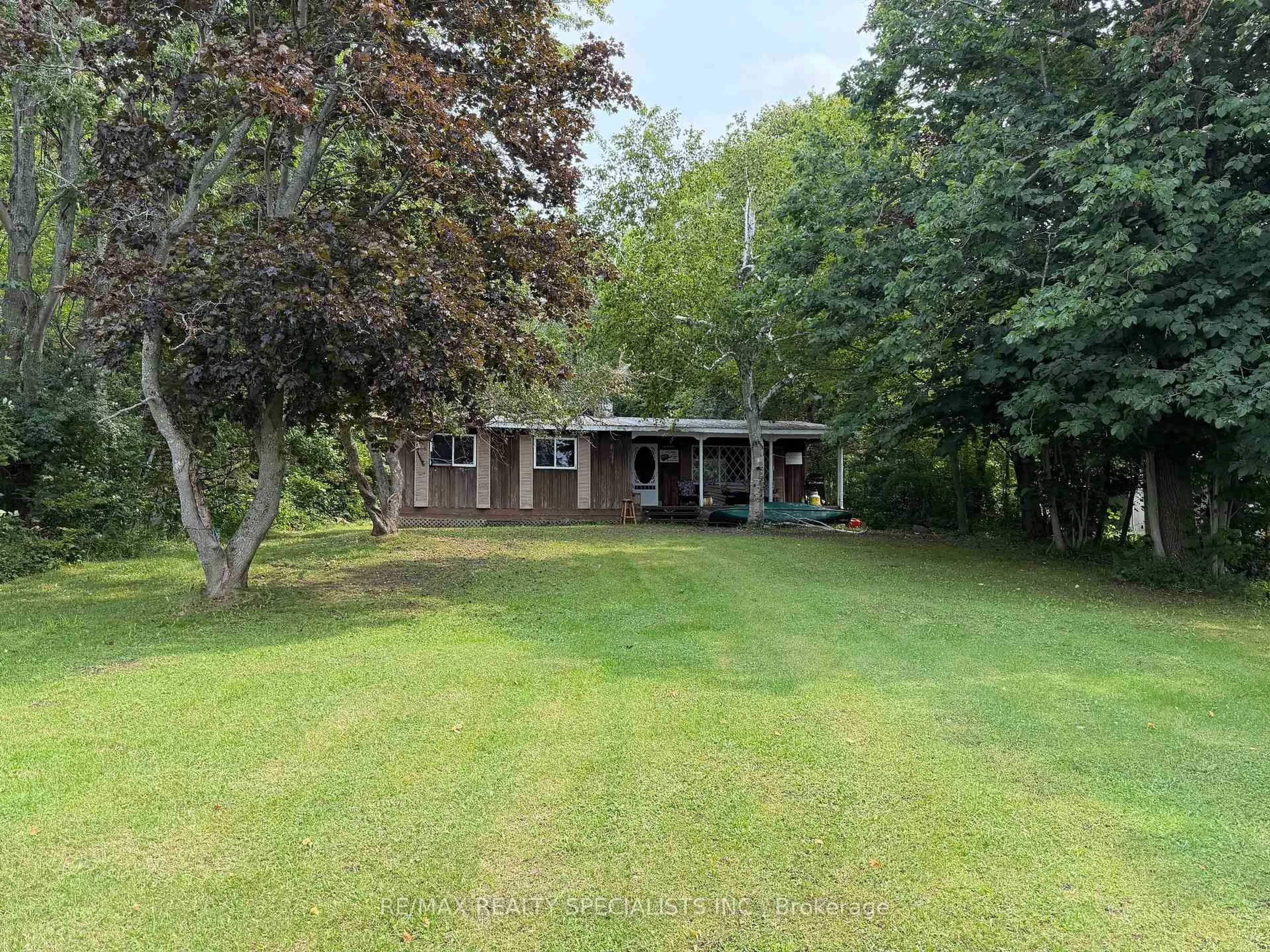 A pic from outside/outdoor area/front of a property/back of a property/a pic from drone, unknown for 50 South Fork Dr, Kawartha Lakes Ontario K0M 1K0