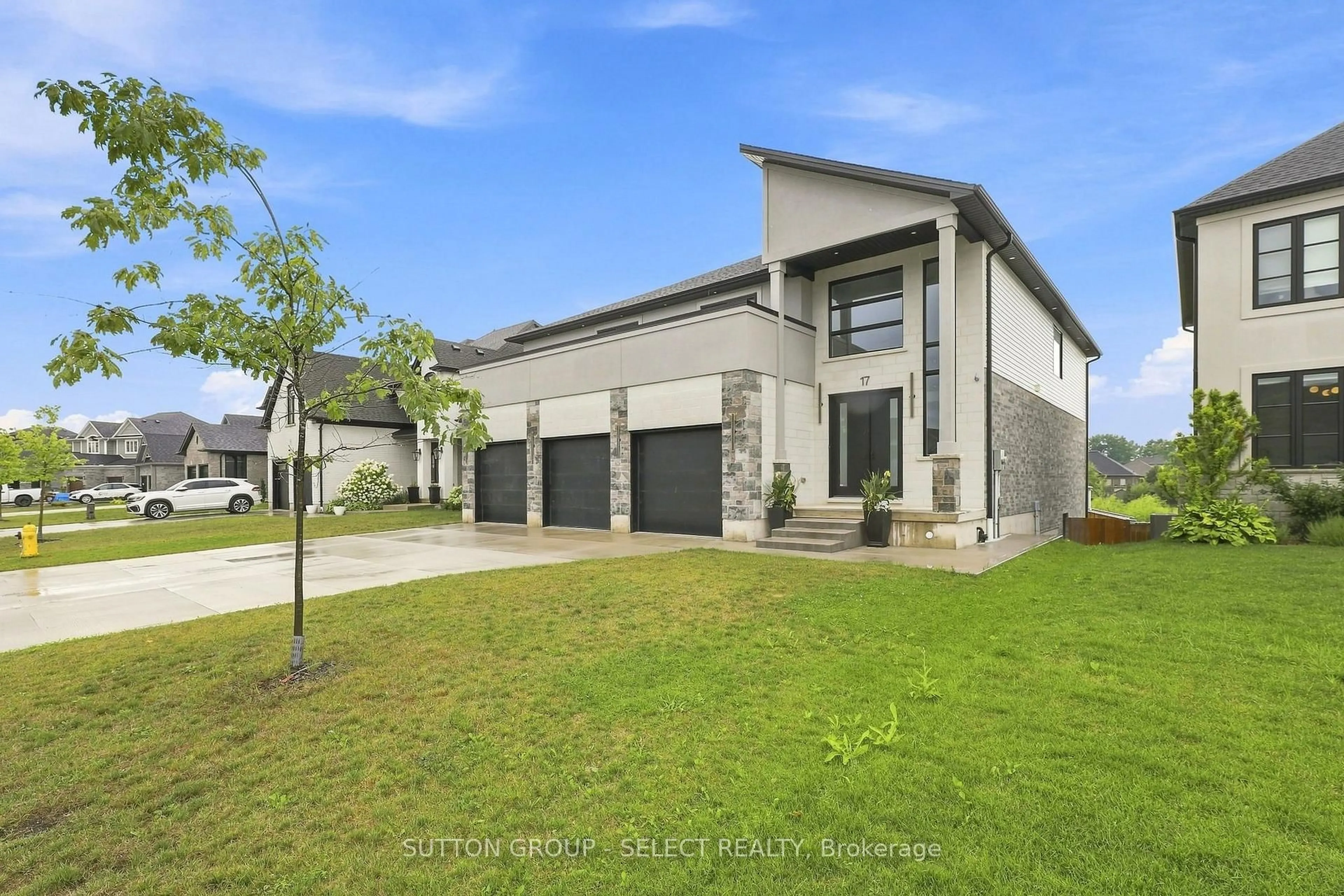 Home with brick exterior material, street for 17 Arrowwood Path, Middlesex Centre Ontario N0M 2A0