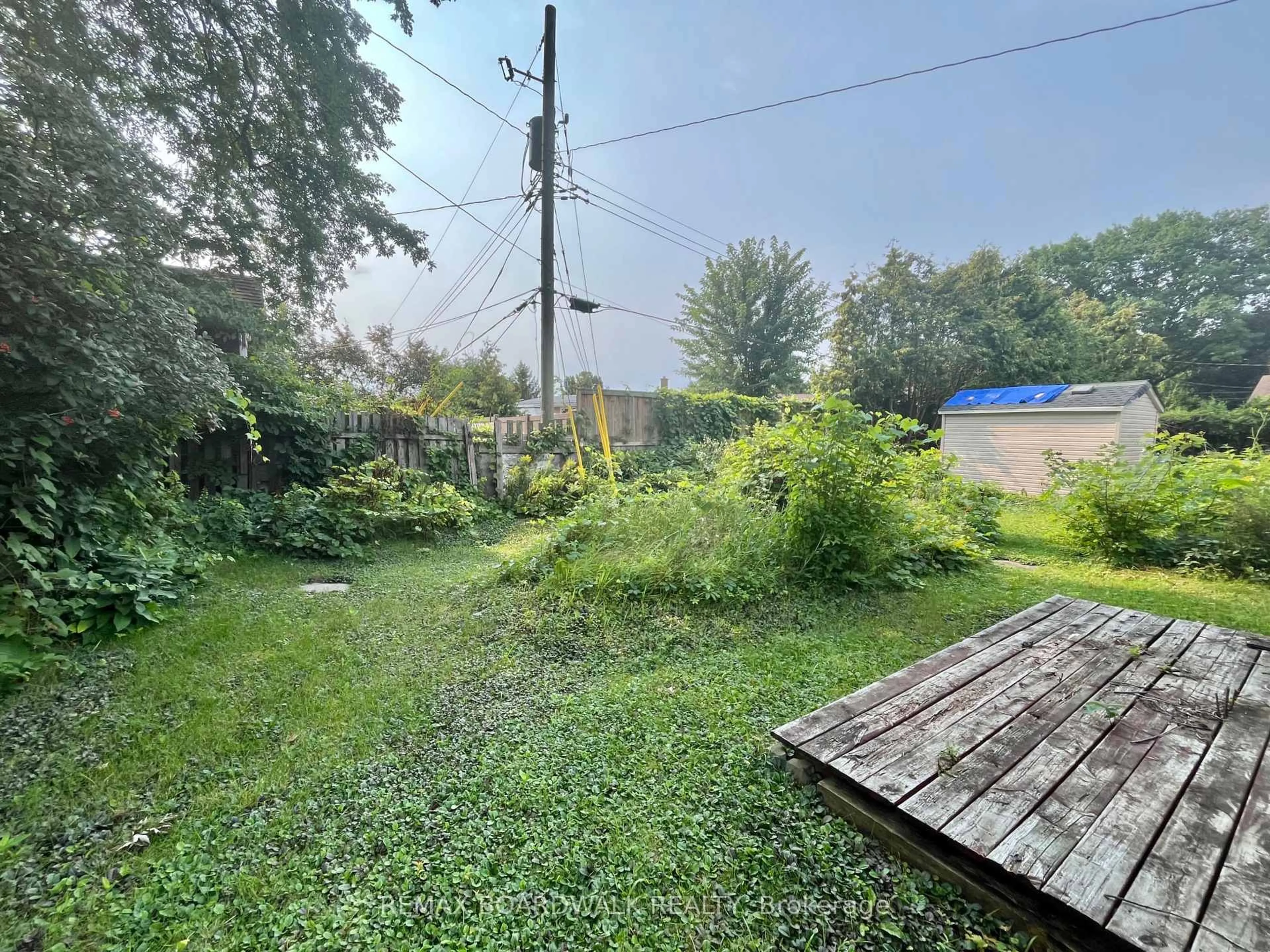 Unknown for 1363 Duford Dr, Ottawa Ontario K1E 1E3