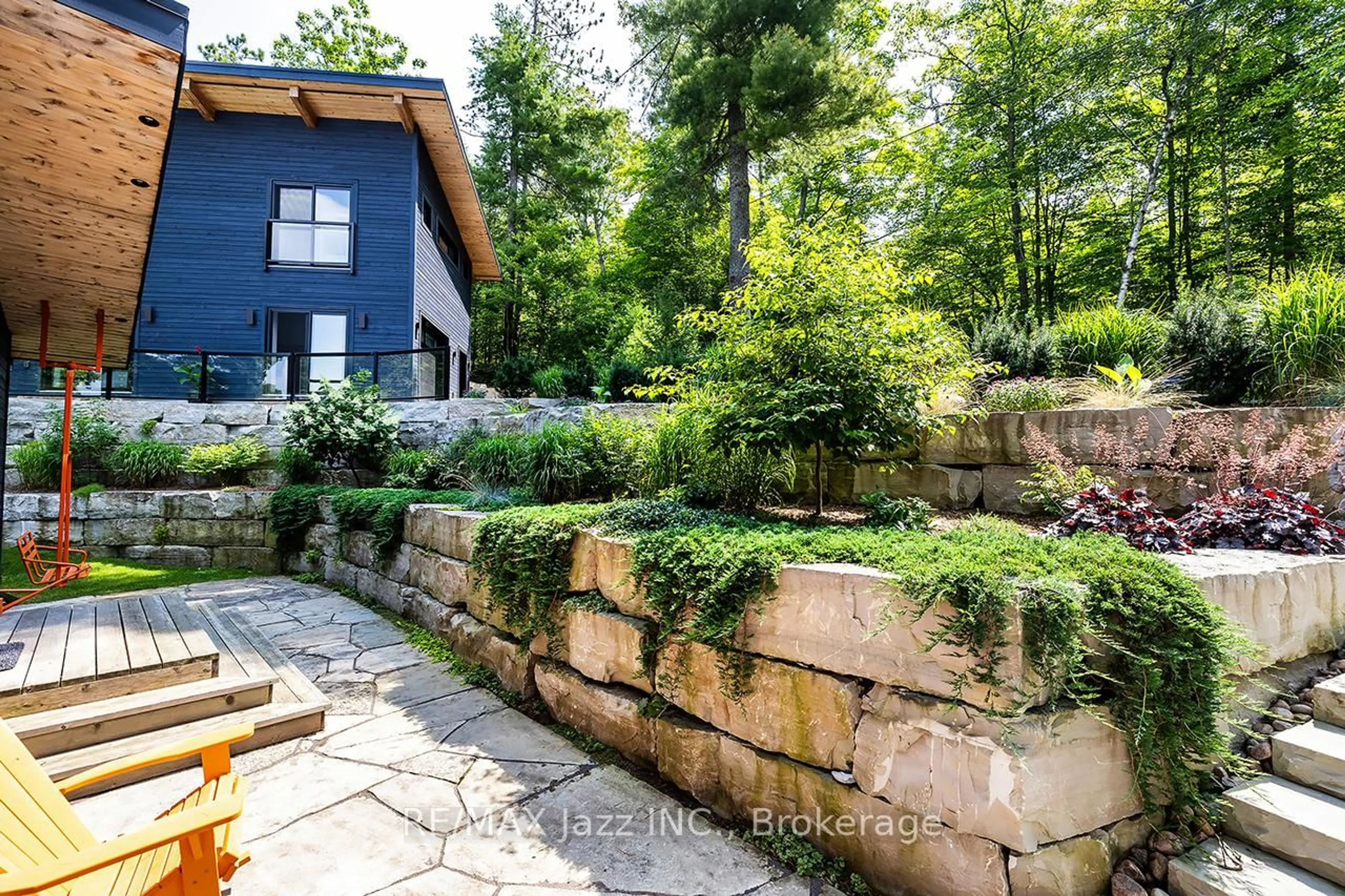 Home with brick exterior material, unknown for 88 Brock Rd, North Kawartha Ontario K0L 1A0