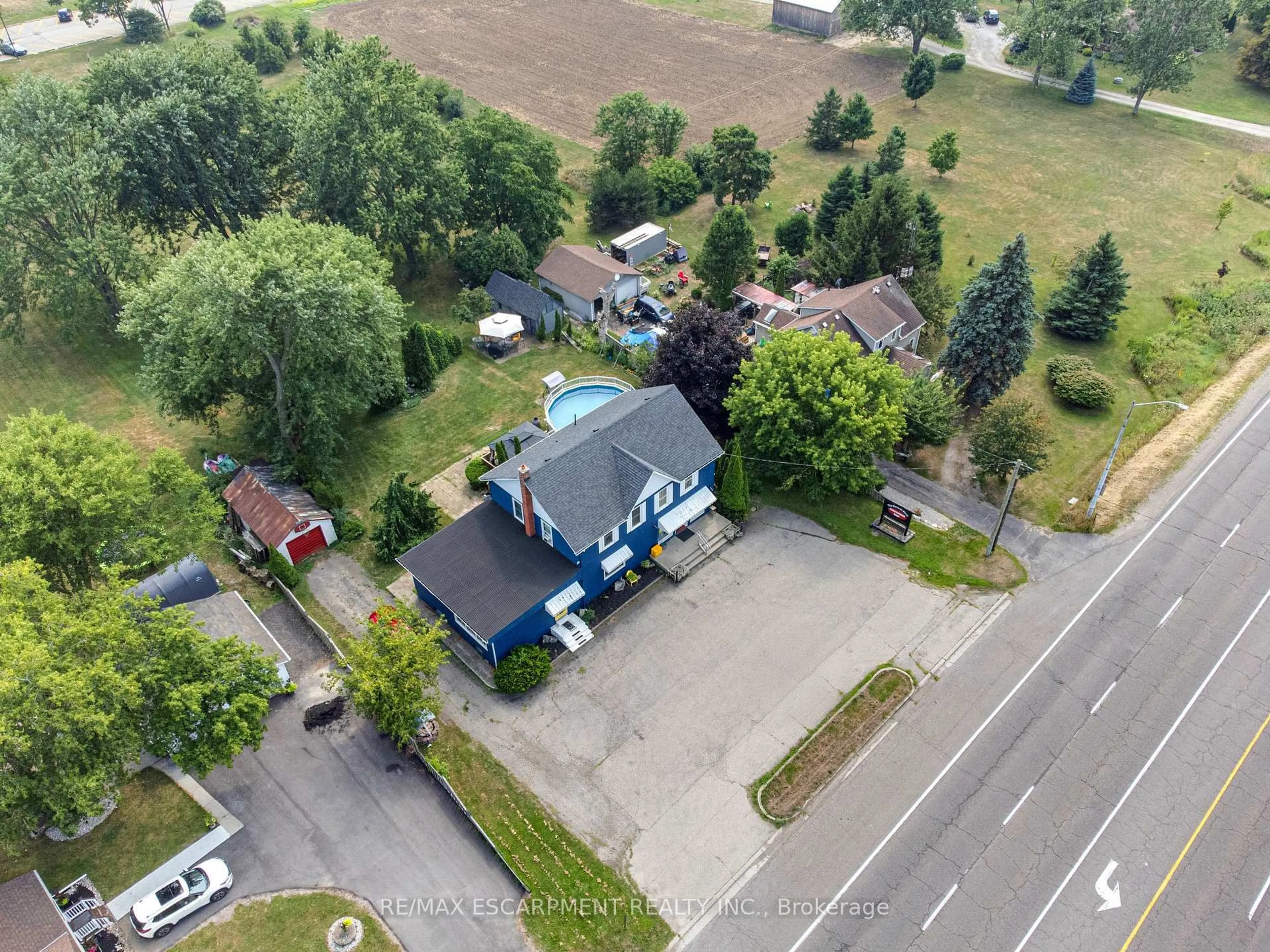 A pic from outside/outdoor area/front of a property/back of a property/a pic from drone, street for 2340 WILSON St, Hamilton Ontario L0R 1A0