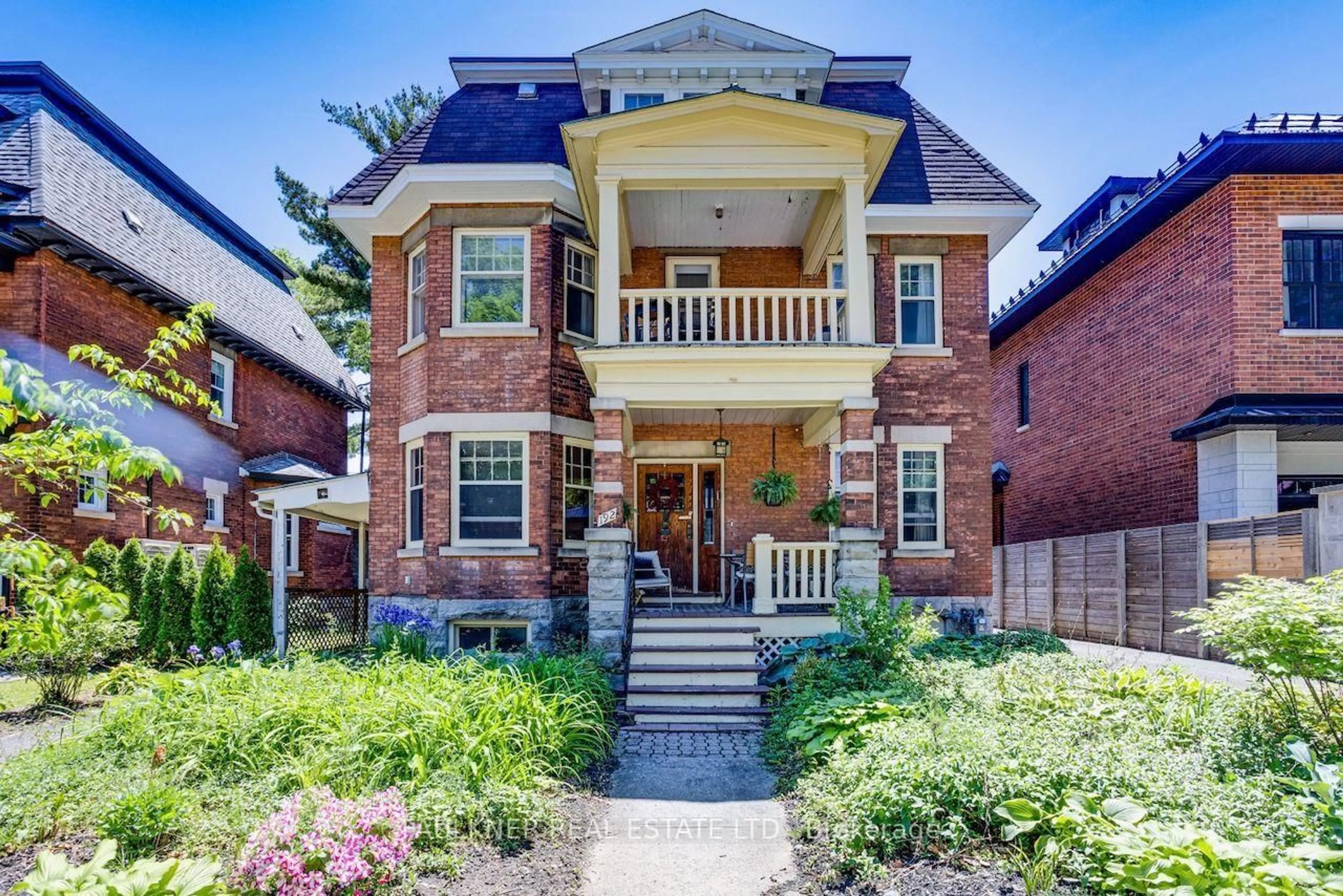 Home with brick exterior material, street for 192 Glebe Ave, Ottawa Ontario K1S 2C7