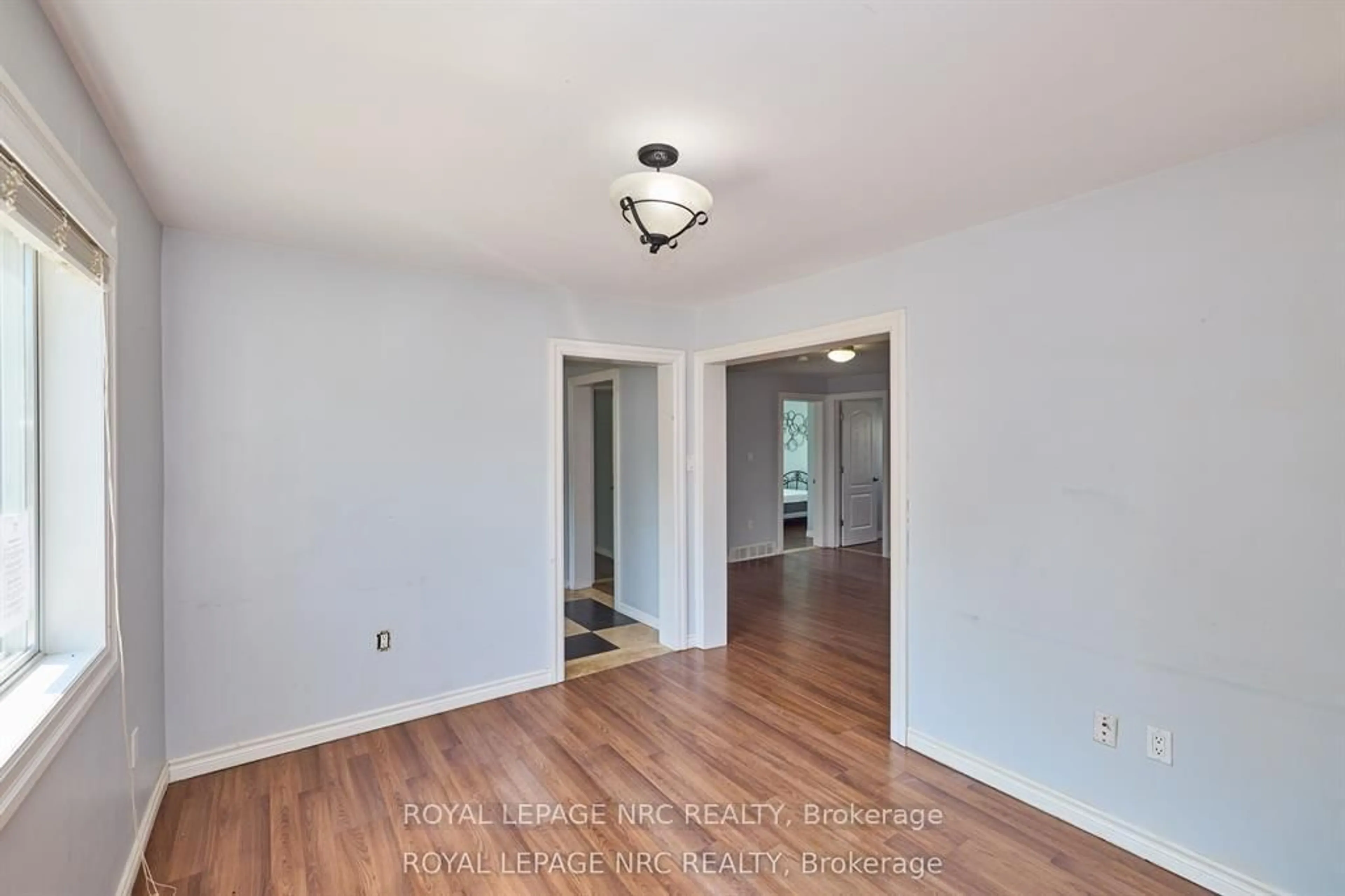 A pic of a room for 557 Geneva St, St. Catharines Ontario L2N 2J1