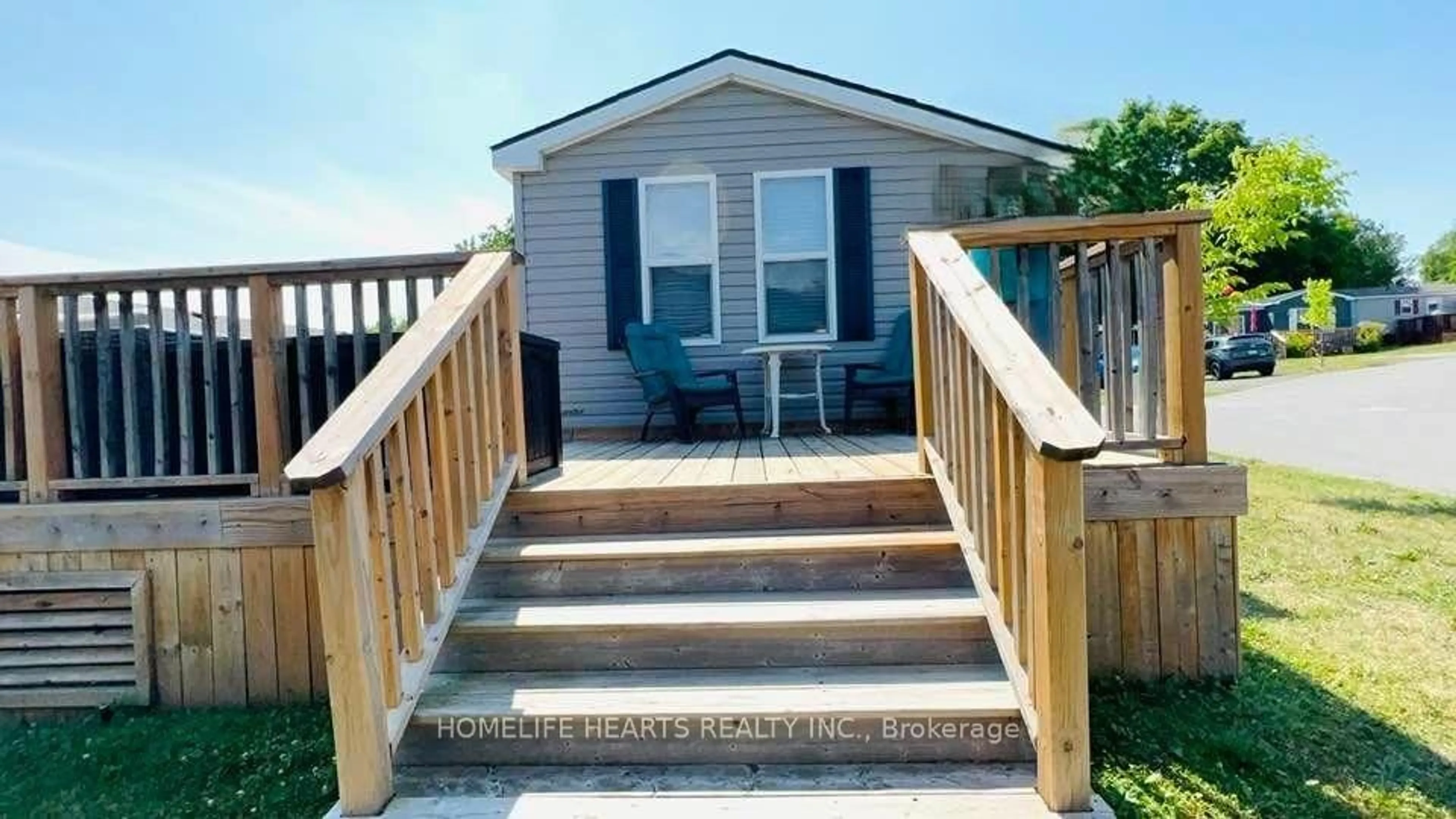 Patio, water/lake/river/ocean view for 1235 Villiers Line 114 Forest Dr, Otonabee-South Monaghan Ontario K0L 2G0