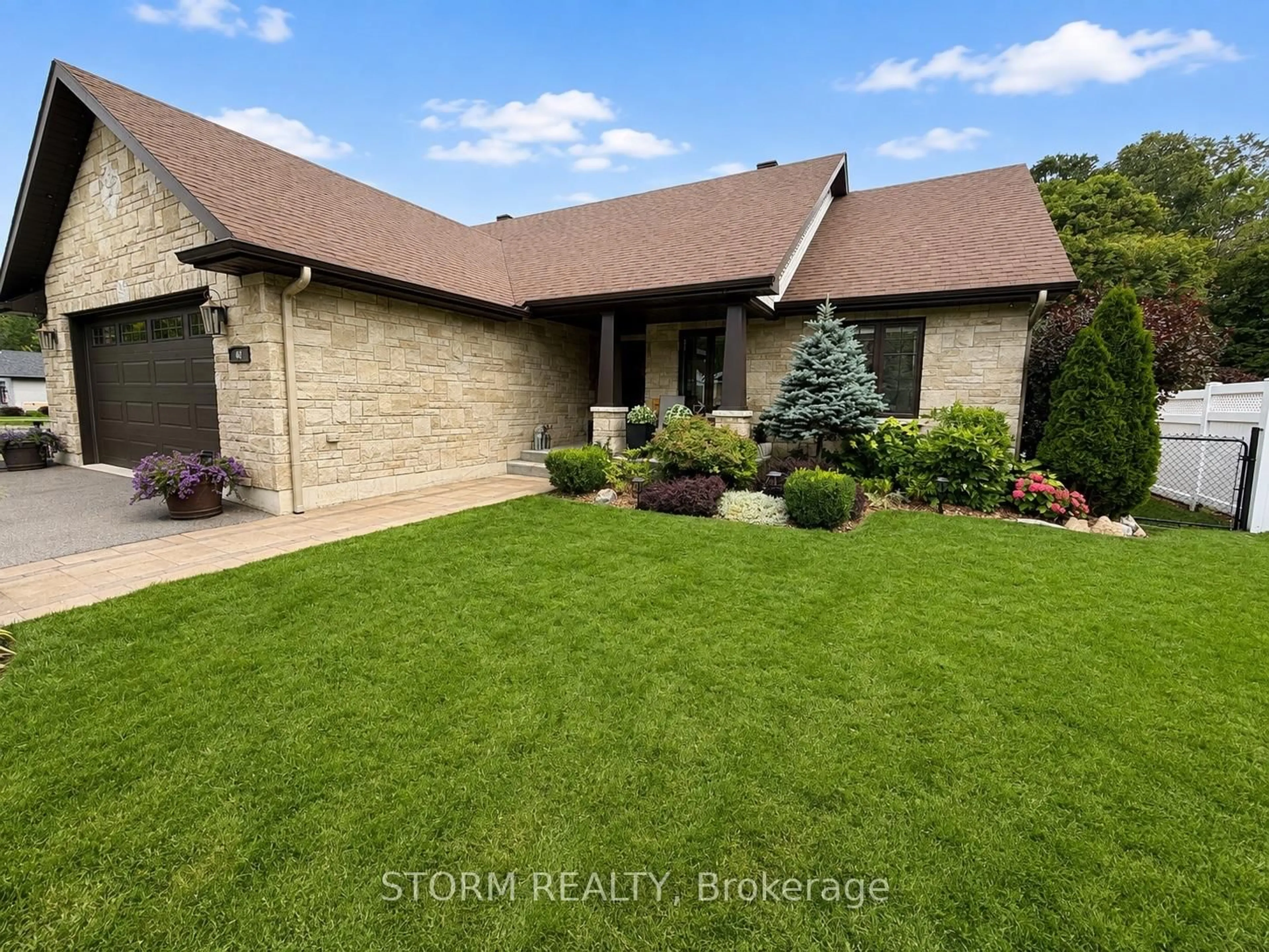 A pic from outside/outdoor area/front of a property/back of a property/a pic from drone, street for 40 Ault Dr, South Stormont Ontario K0C 1M0