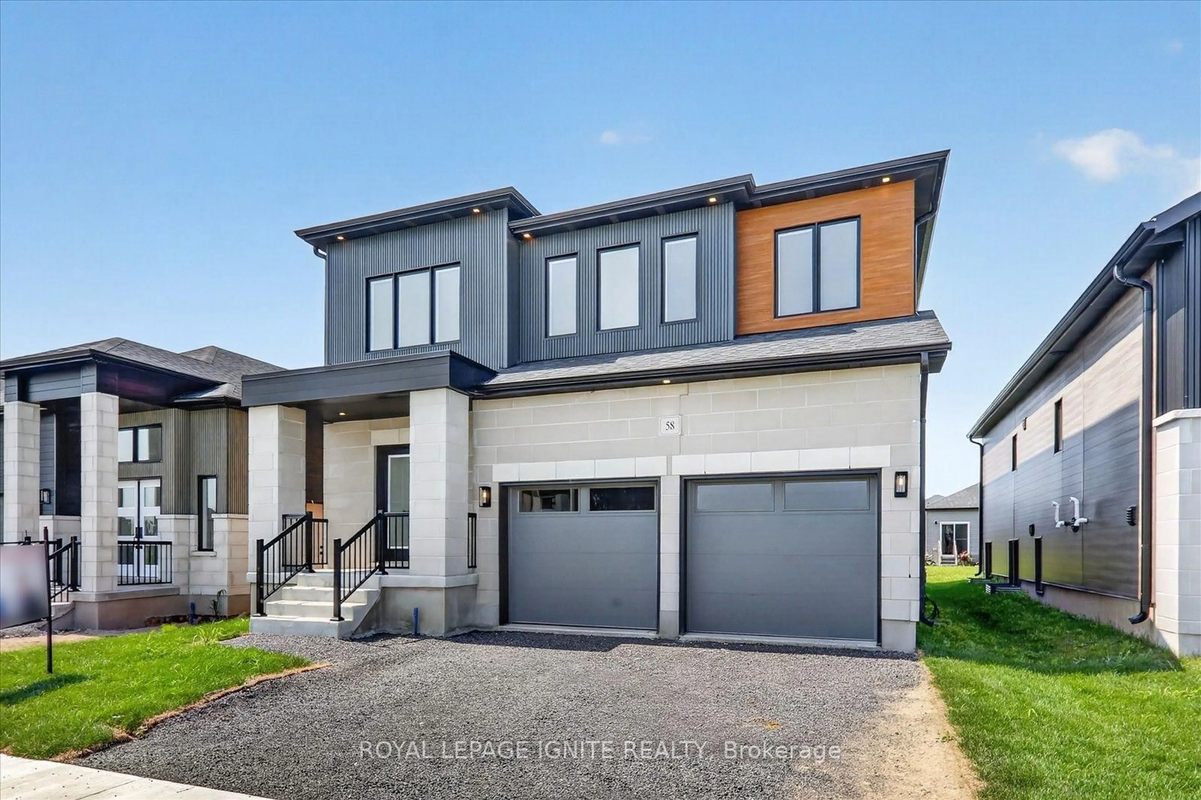 Home with vinyl exterior material, street for 58 Dusenbury Dr, Bissett Creek Ontario K0H 2H0