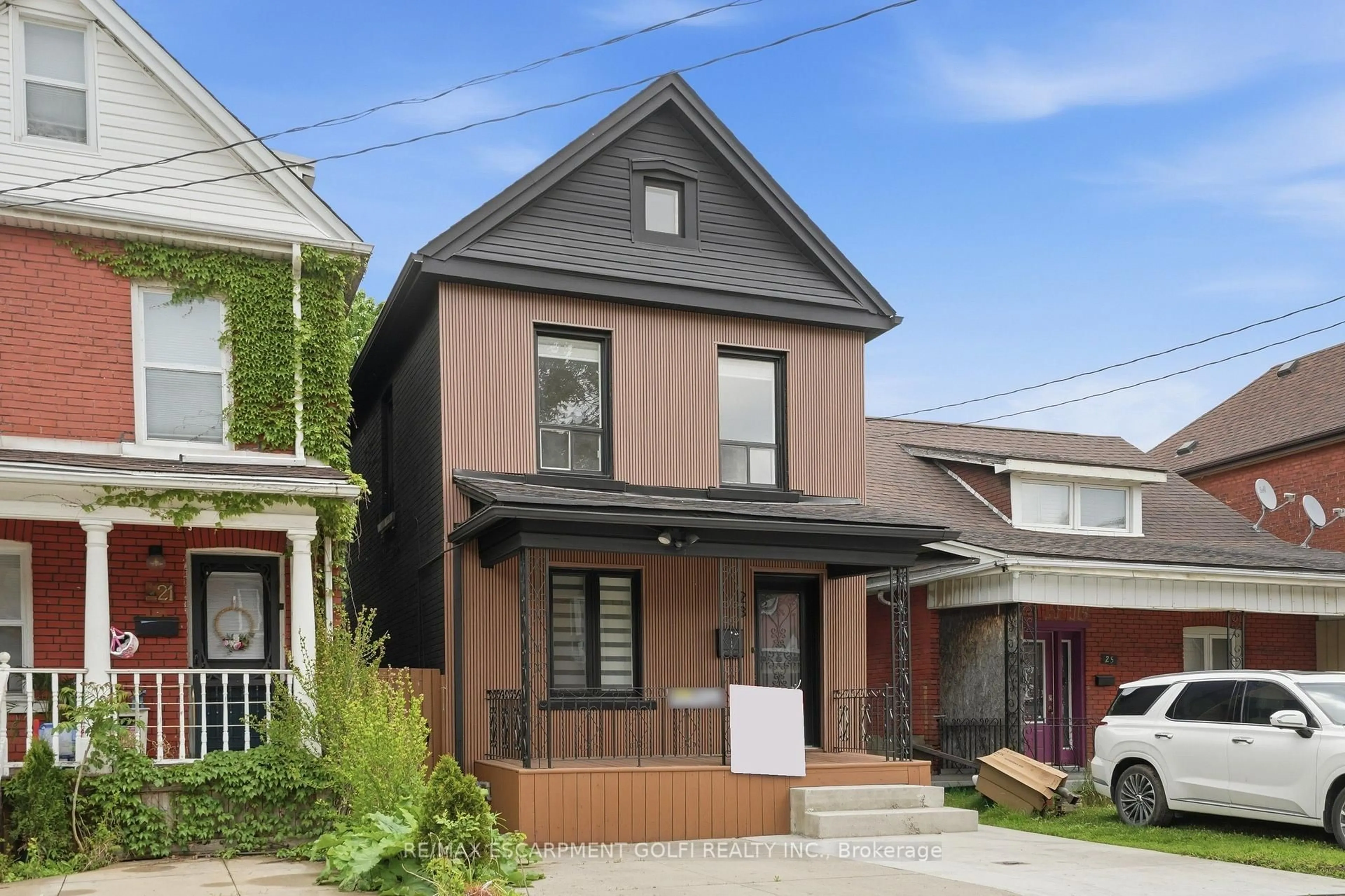 Home with brick exterior material, street for 23 Edward St, Hamilton Ontario L8L 2V2