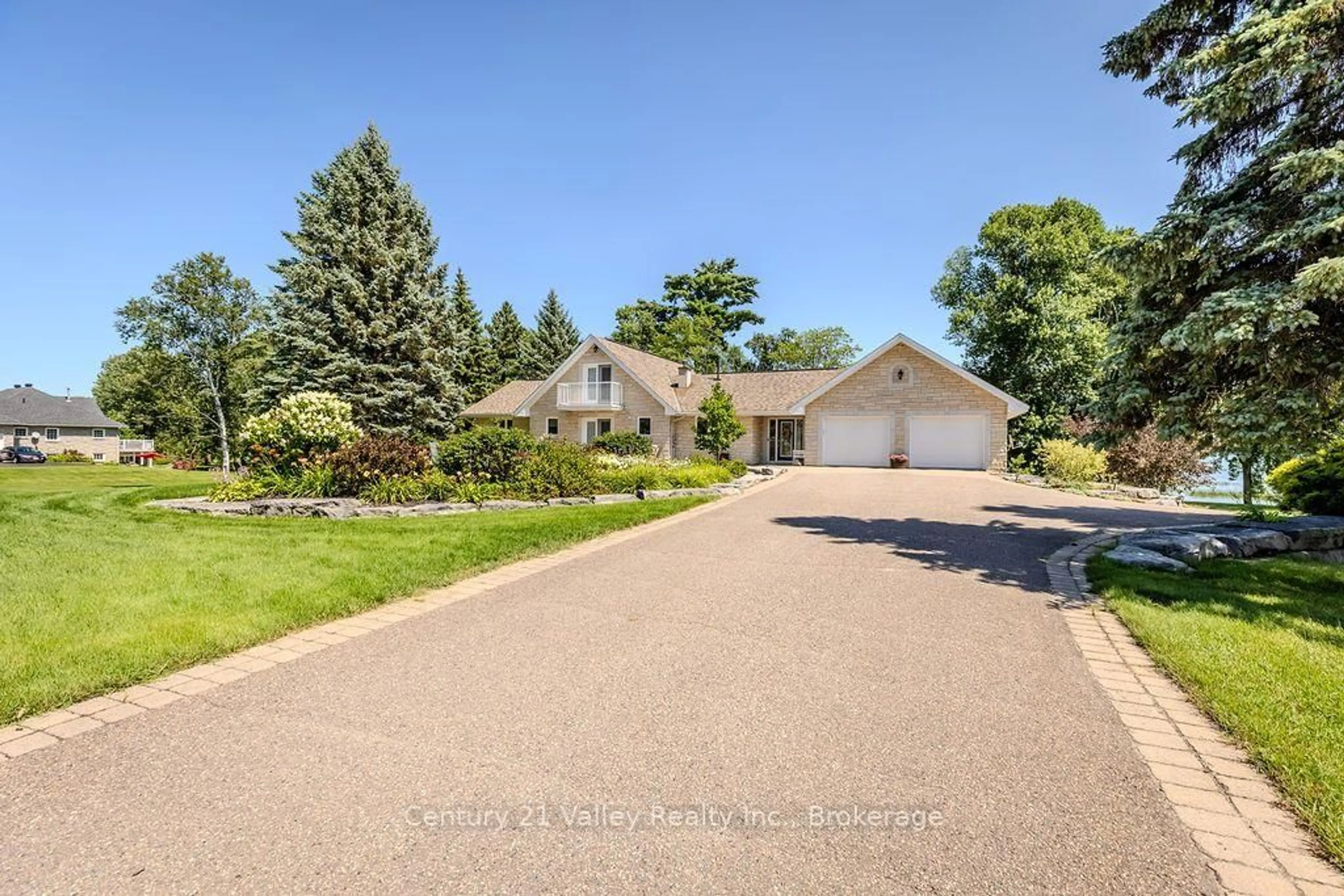 A pic from outside/outdoor area/front of a property/back of a property/a pic from drone, street for 101 Biederman Rd, Golden Lake Ontario K0J 1X0