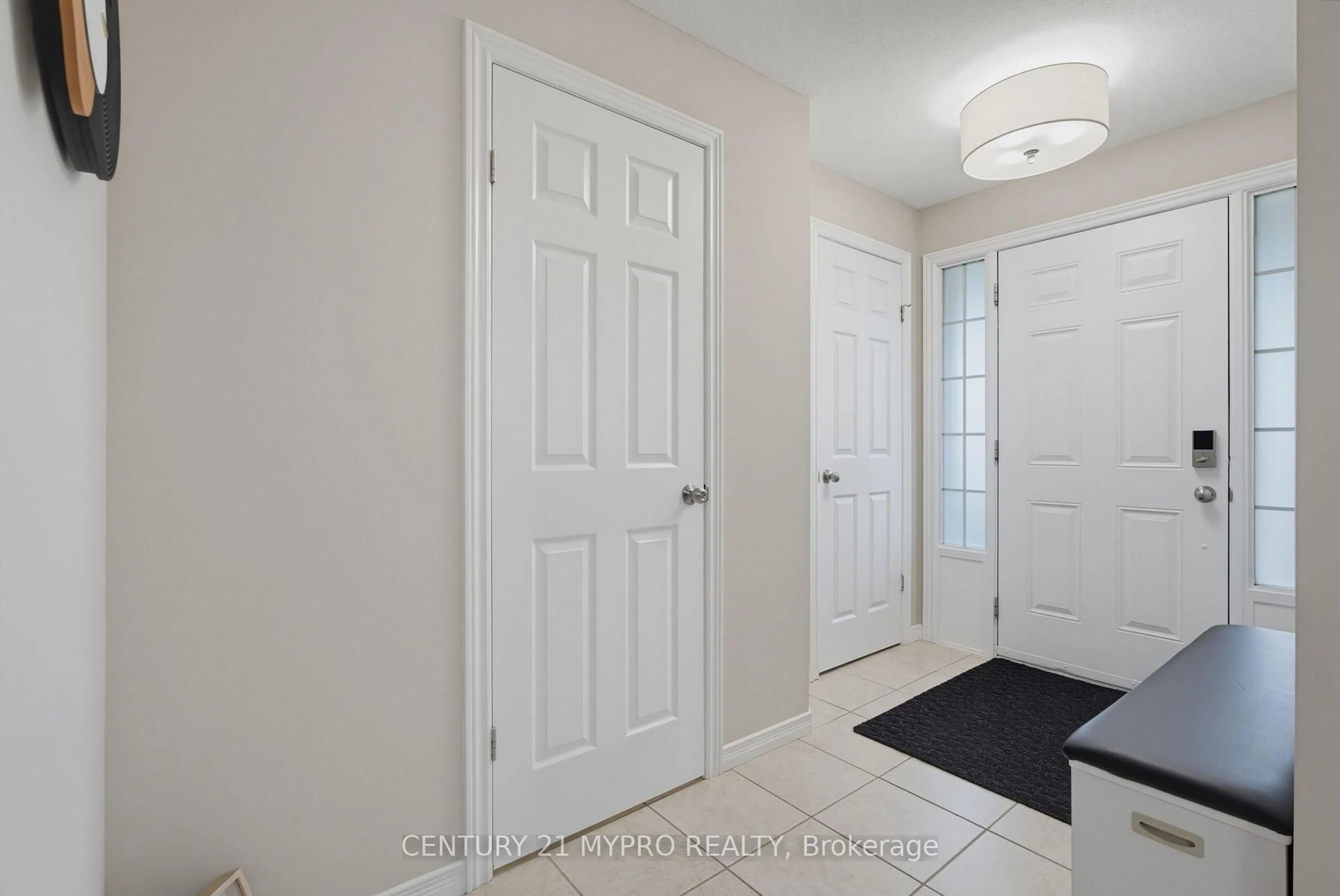 Indoor entryway for 1218 Baird St, London North Ontario N6H 0G5