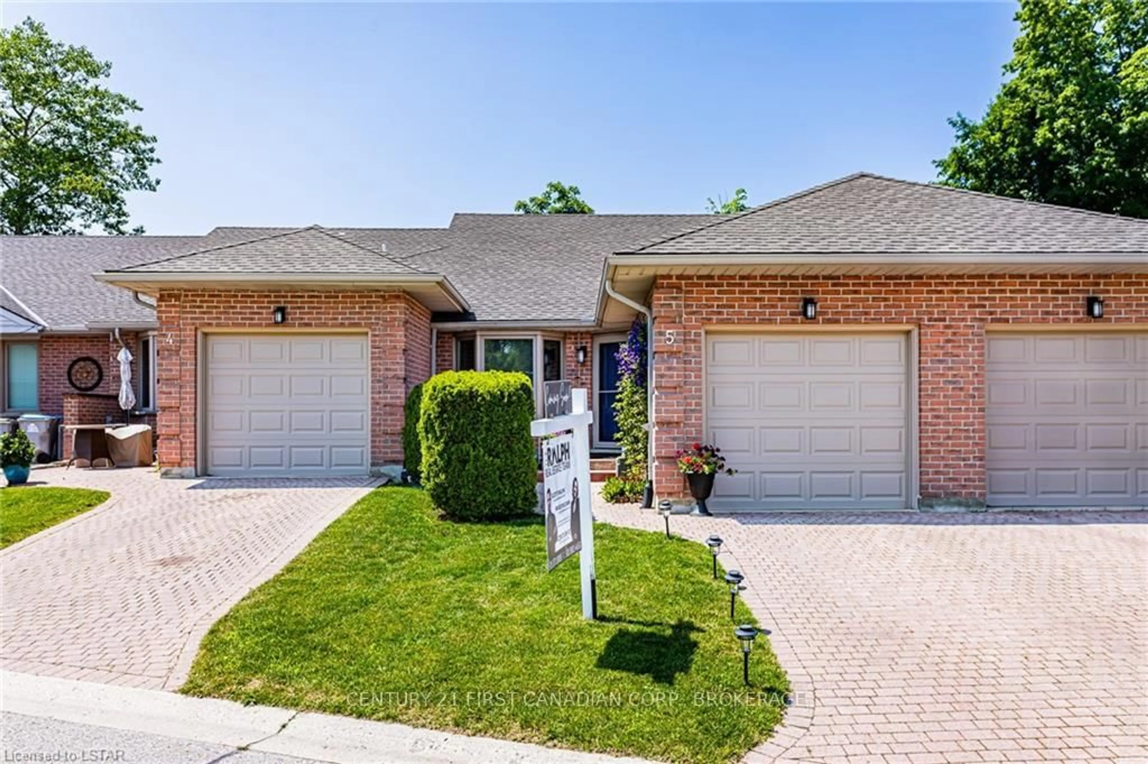 Home with brick exterior material, street for 90 ONTARIO St #5, Lambton Shores Ontario N0M 1T0