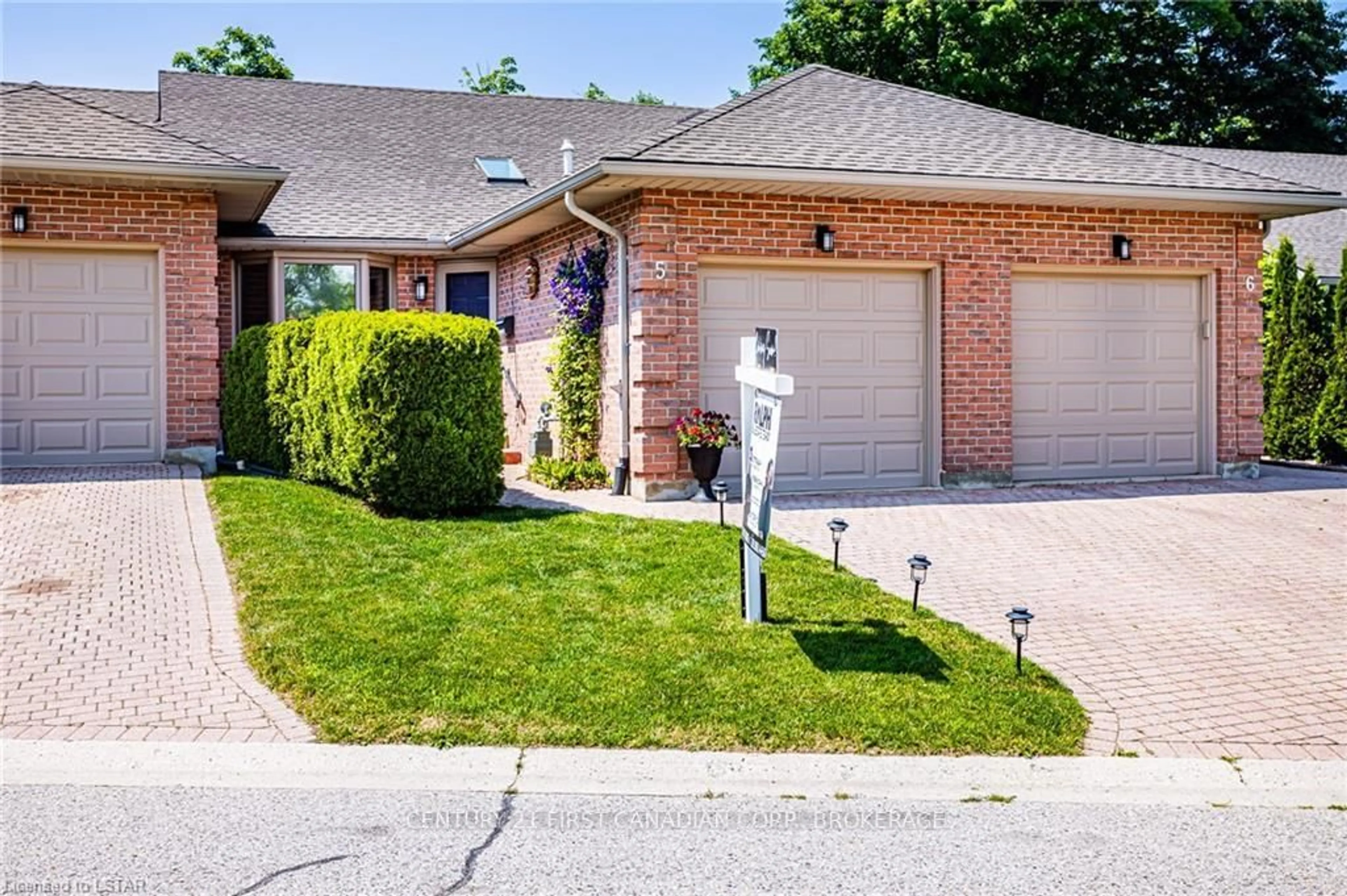 Home with brick exterior material, street for 90 ONTARIO St #5, Lambton Shores Ontario N0M 1T0