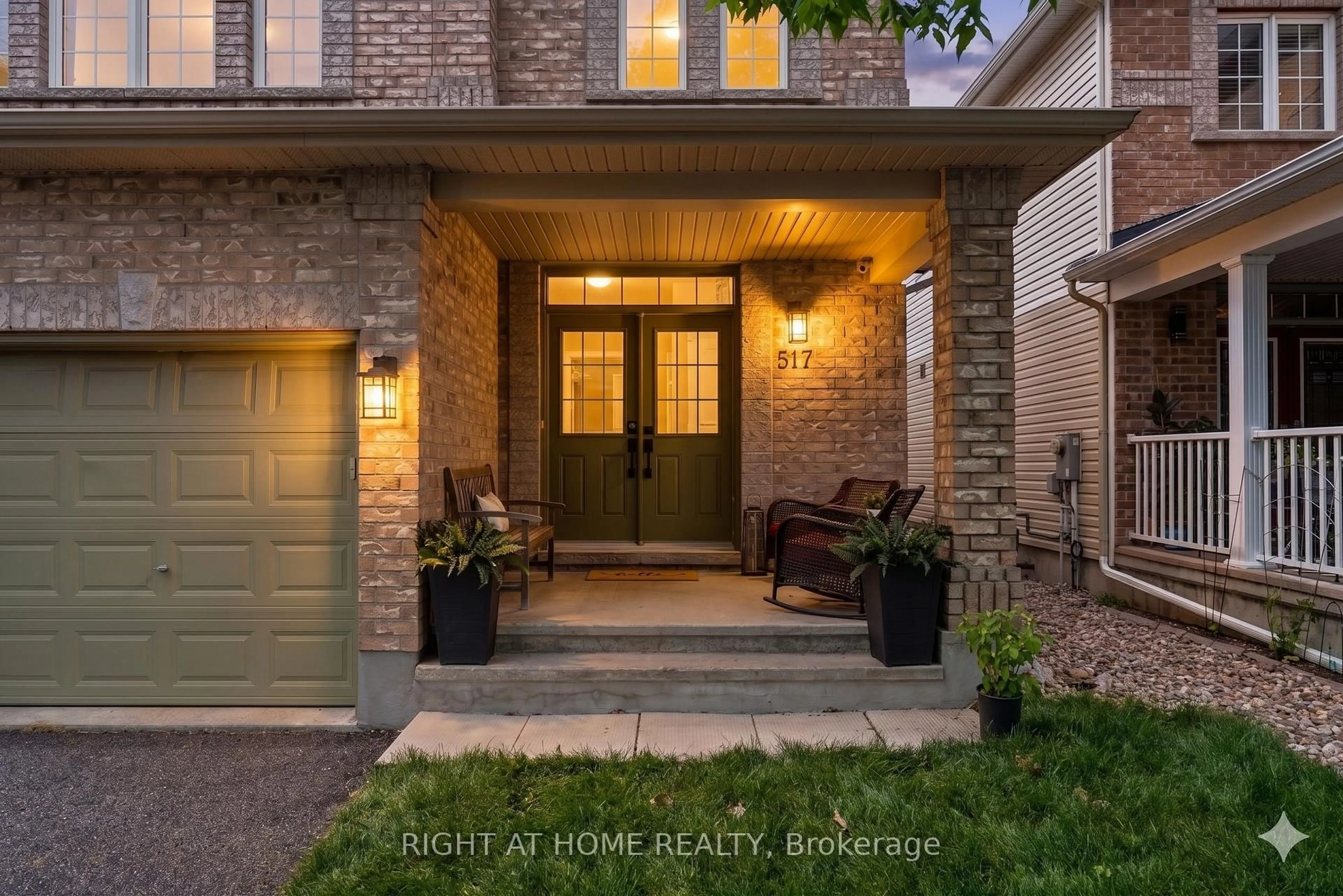Indoor entryway for 517 STONECHURCH Way, Ottawa Ontario K2J 0C6