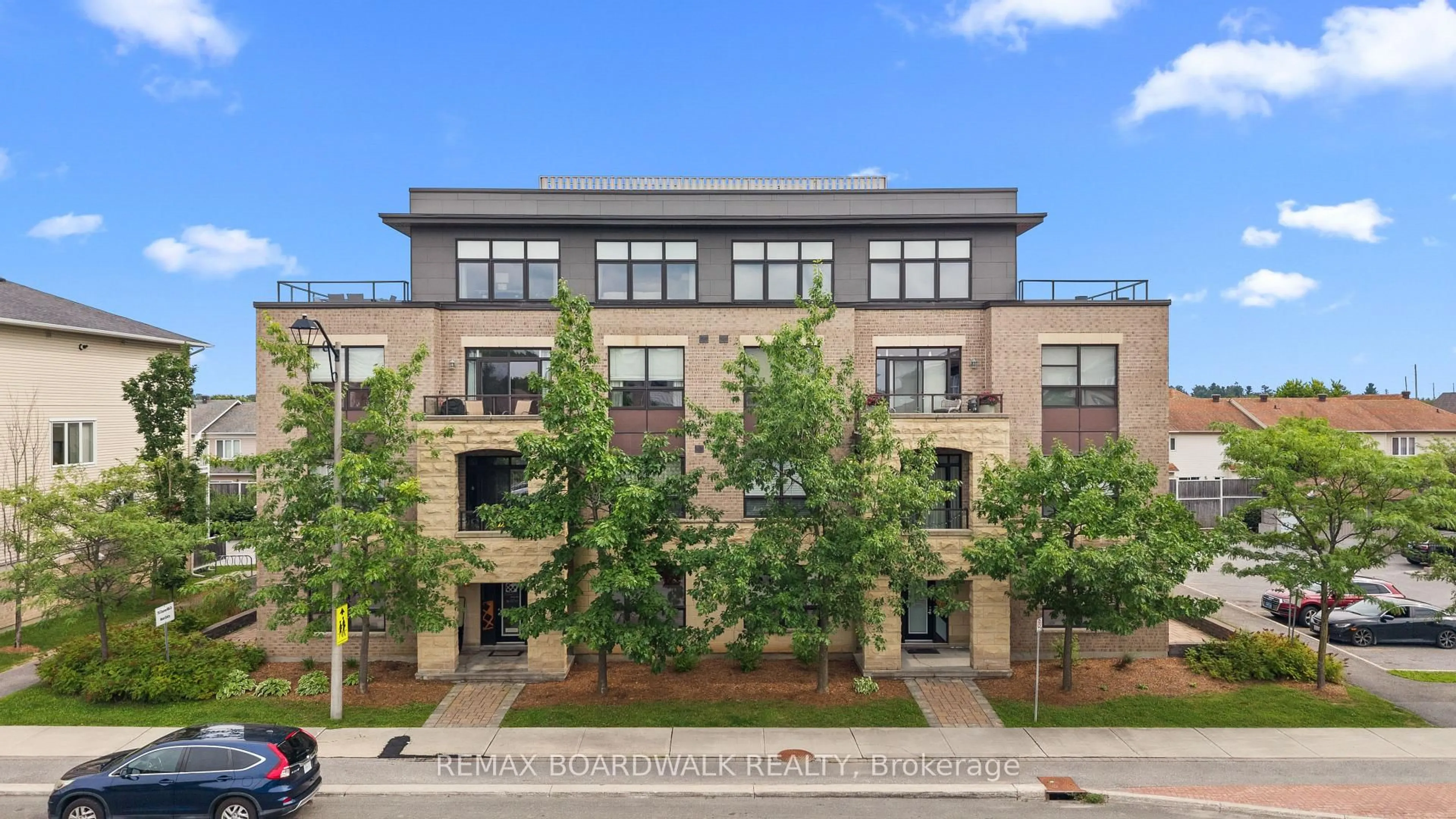 Home with brick exterior material, building for 760 Chapman Mills Dr #302, Ottawa Ontario K2J 3V2