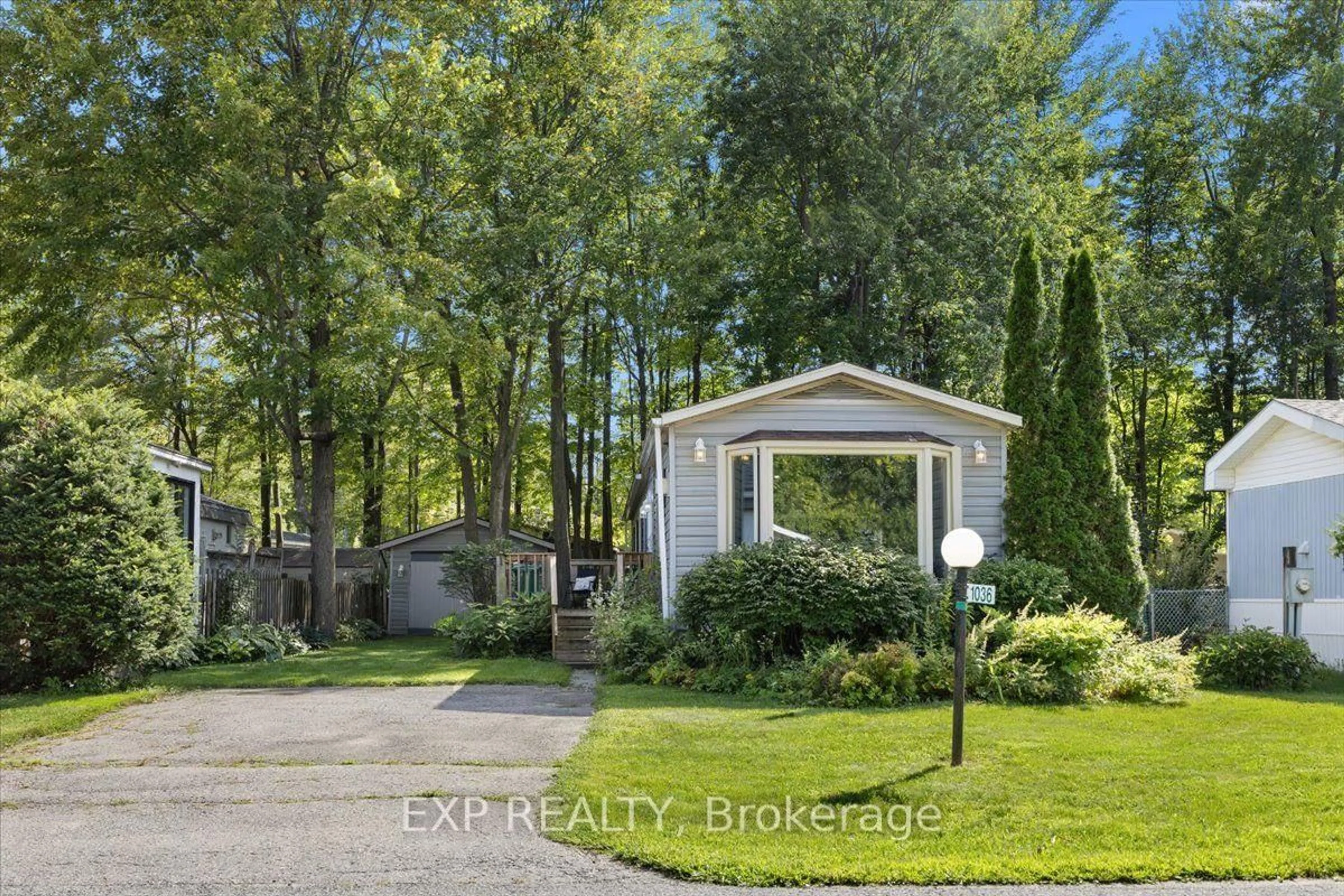 Unknown for 1036 Teena Colleen Private, Greely Ontario K4P 1C6