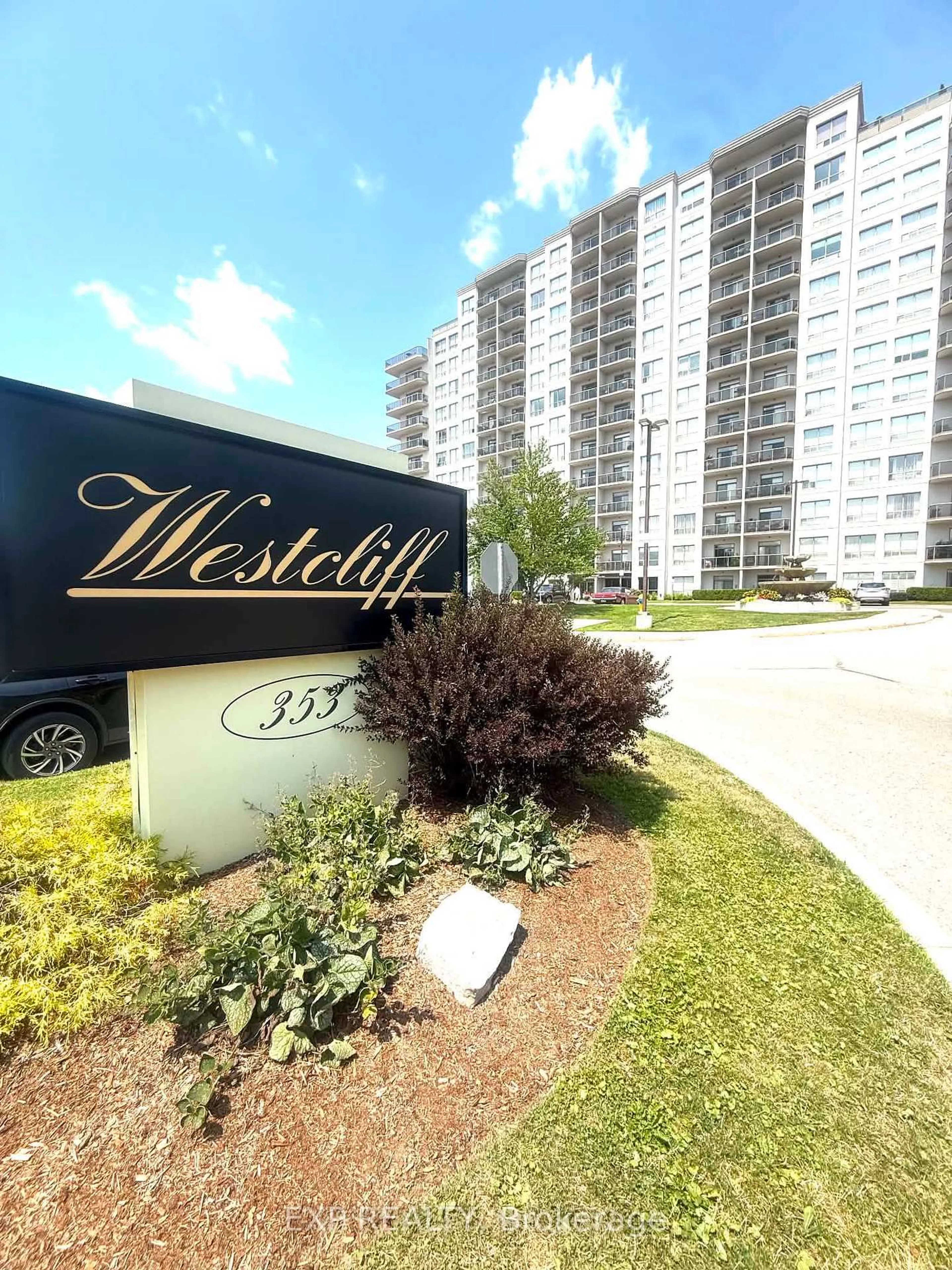 Unknown for 353 Commissioners Rd #304, London South Ontario N6J 0A3