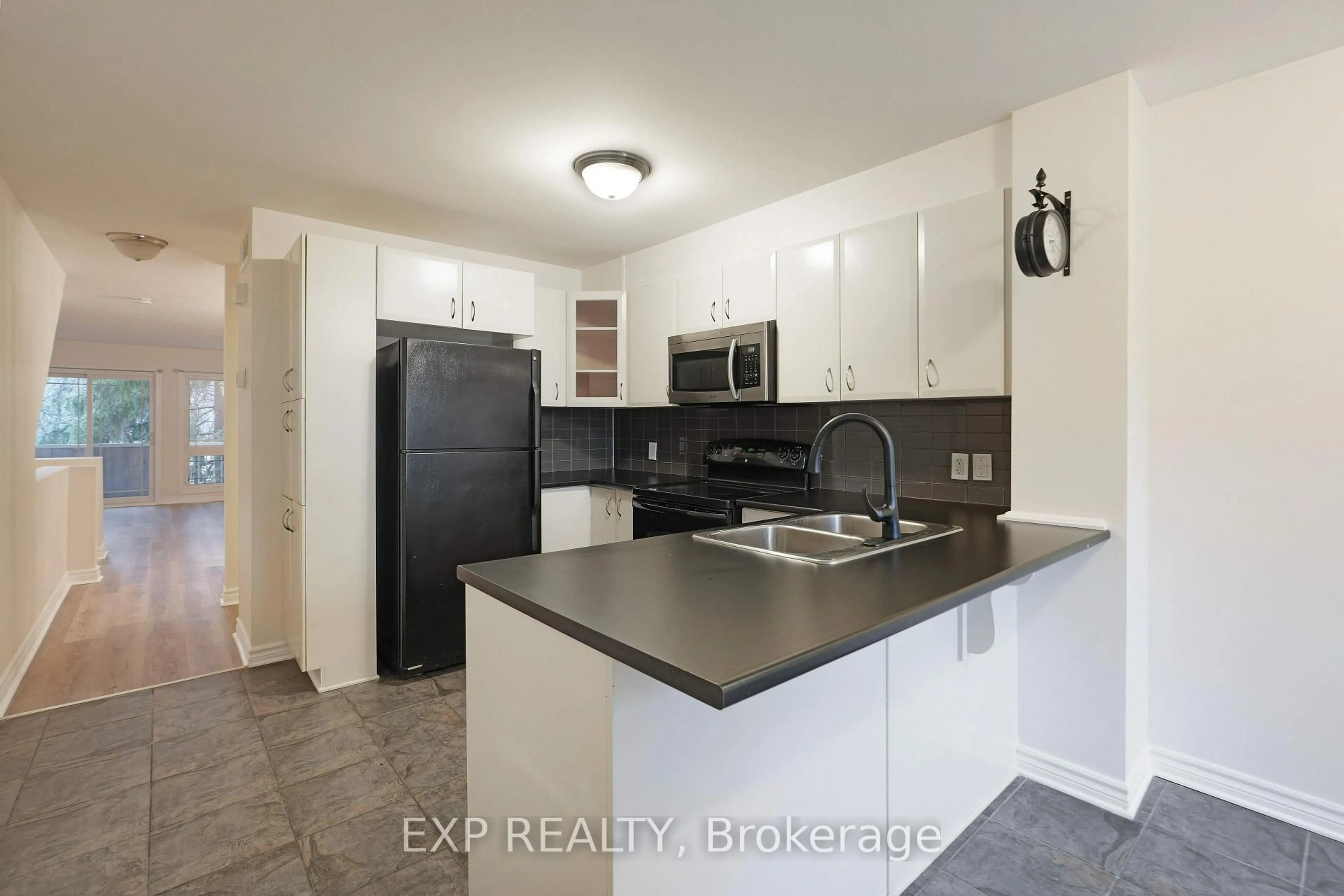 Standard kitchen, ceramic/tile floor for 201 Paseo Private #14, Ottawa Ontario K2G 4N7