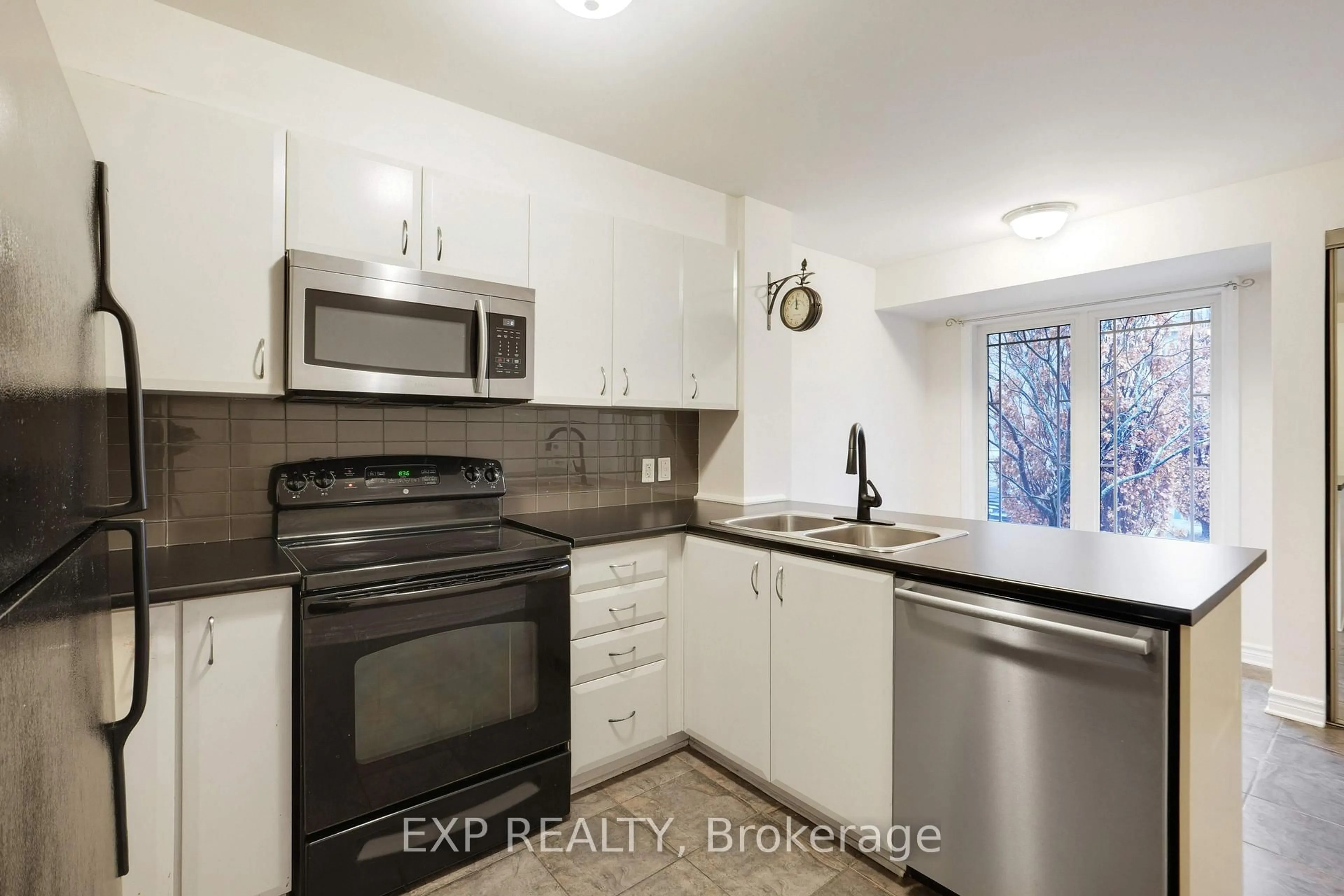Standard kitchen, unknown for 201 Paseo Private #14, Ottawa Ontario K2G 4N7