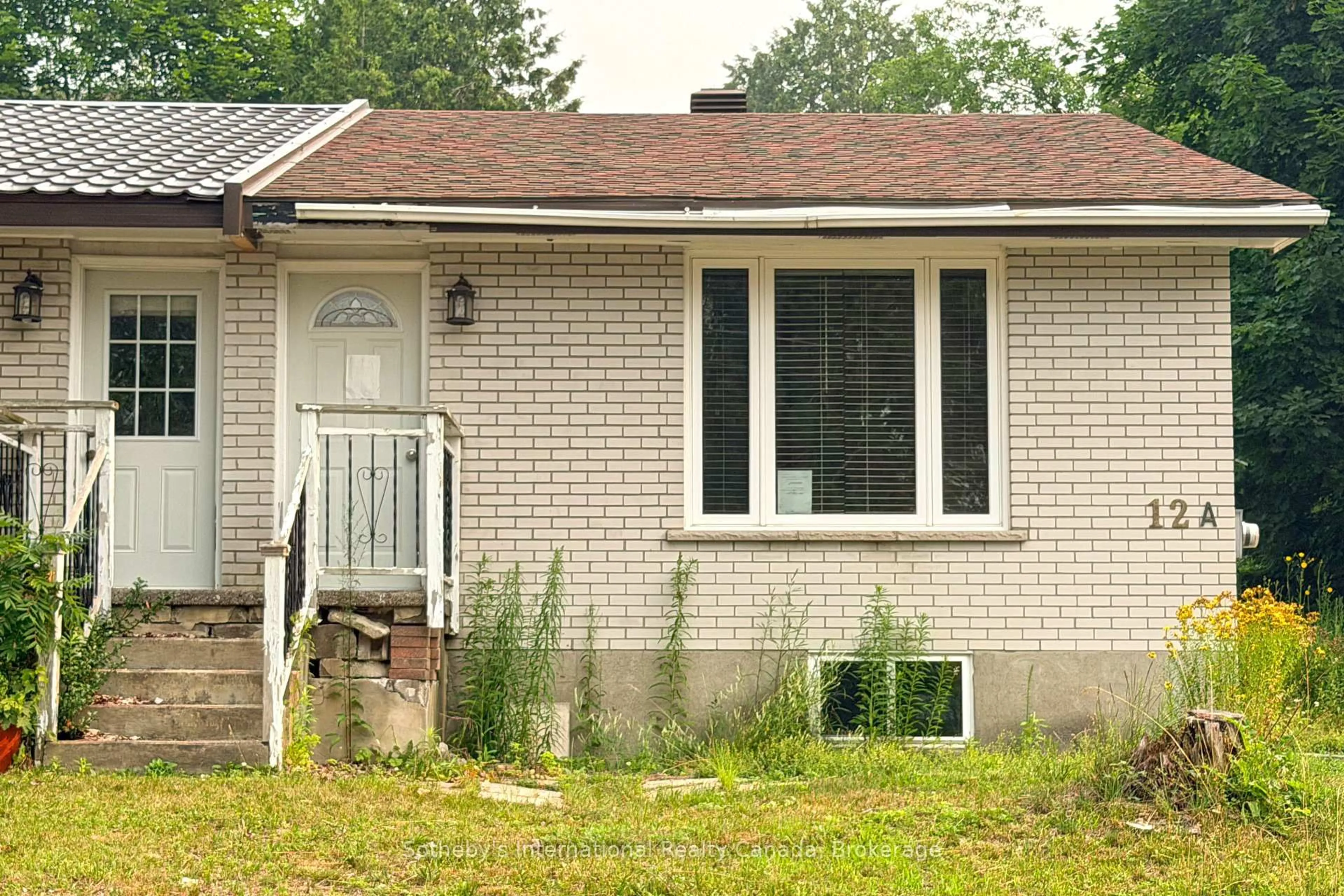 Home with brick exterior material, building for 12A Valley Dr, Bracebridge Ontario P1L 1B8
