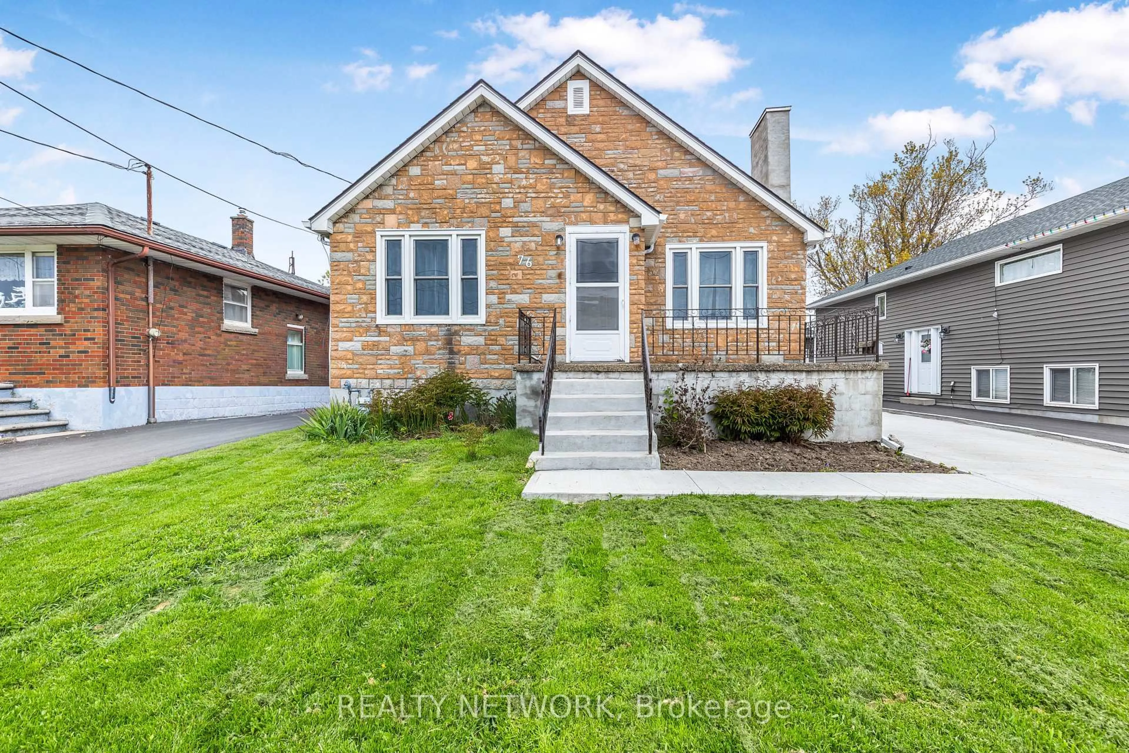 Home with brick exterior material, street for 76 Johnston St, Port Colborne Ontario L3K 1G7