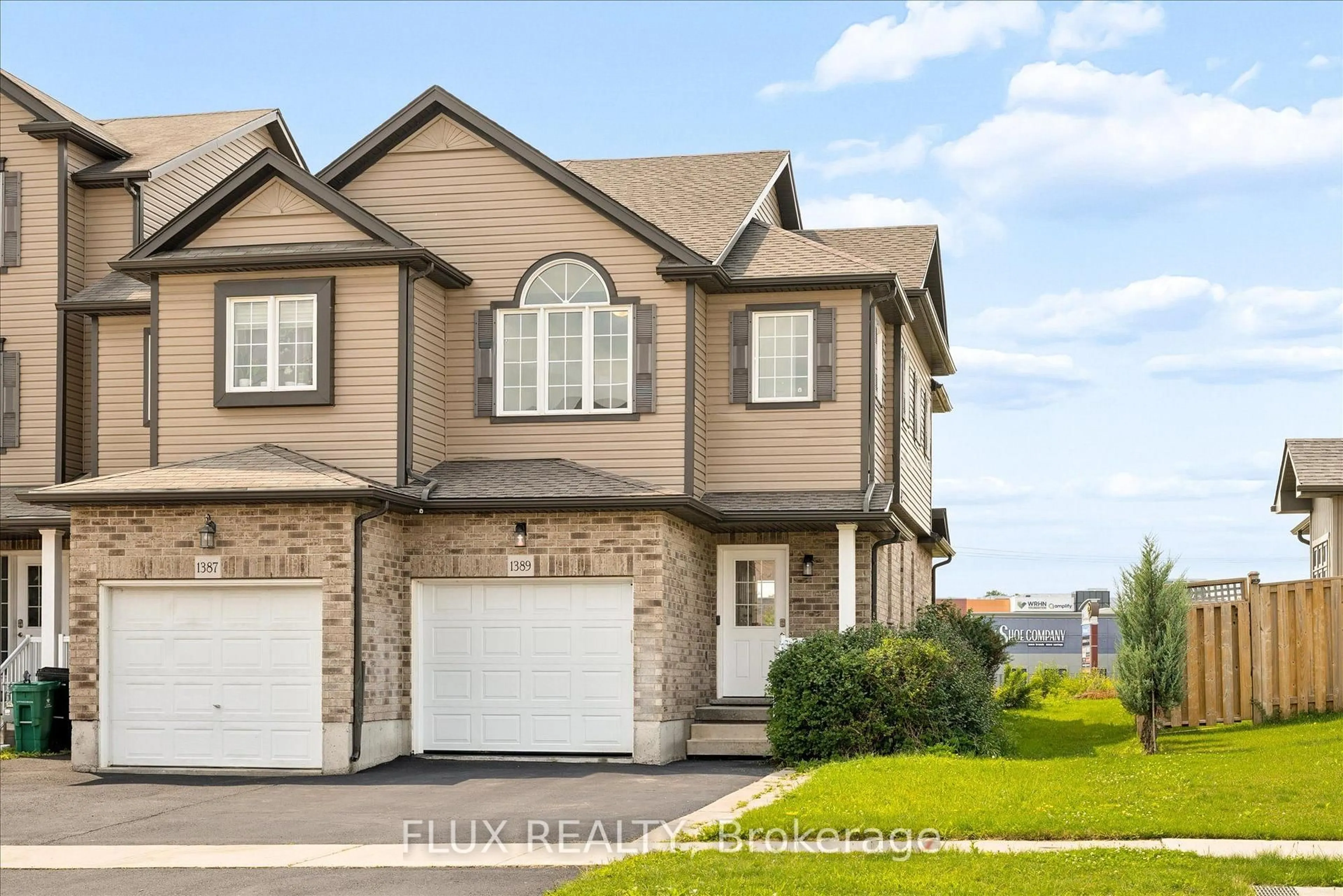 Home with vinyl exterior material, street for 1389 Countrystone Dr, Waterloo Ontario N2N 3R8