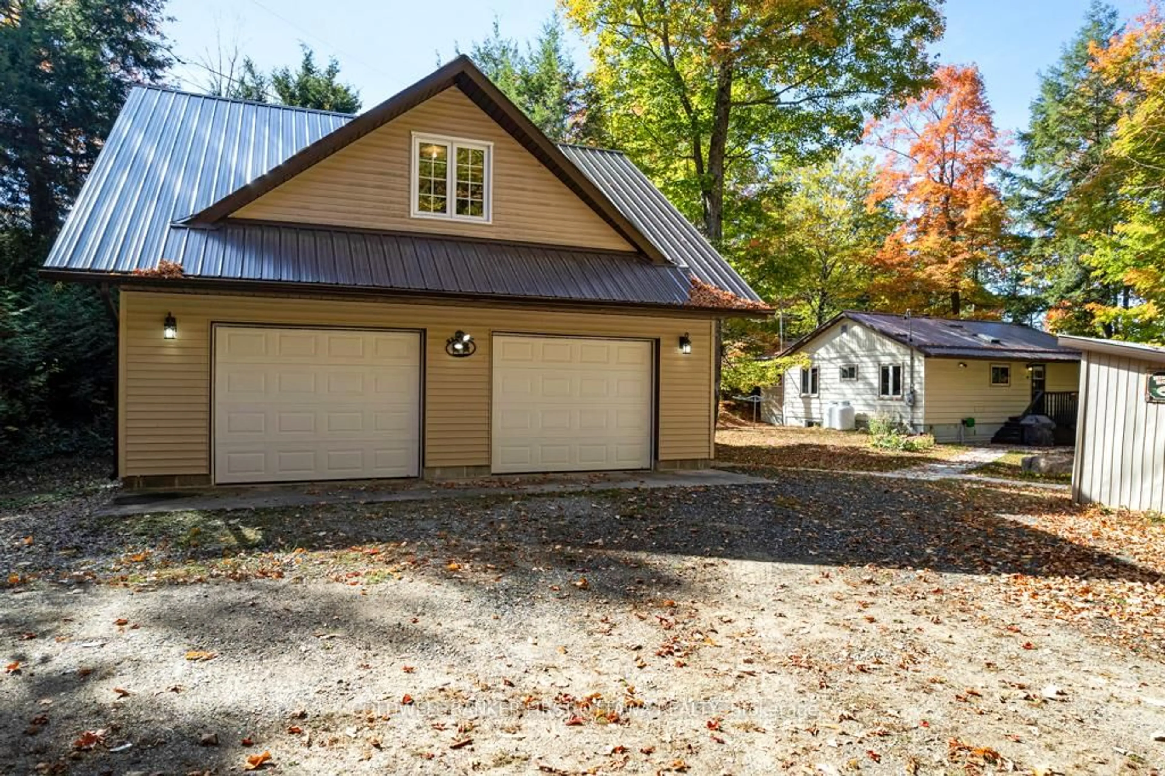 Indoor garage for 2234A Grindstone Lake Rd, Plevna Ontario K0H 2M0