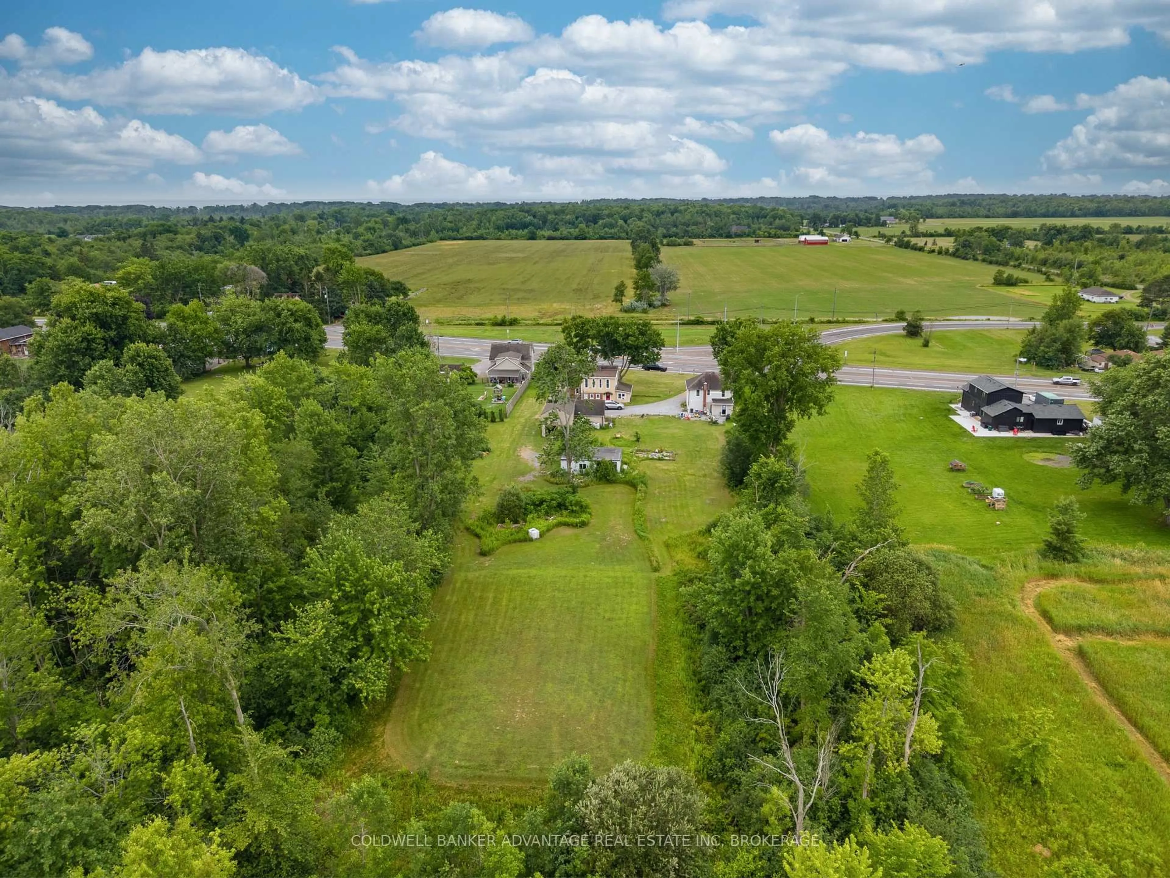 A pic from outside/outdoor area/front of a property/back of a property/a pic from drone, water/lake/river/ocean view for 2592 3 Highway, Port Colborne Ontario L3K 5V4