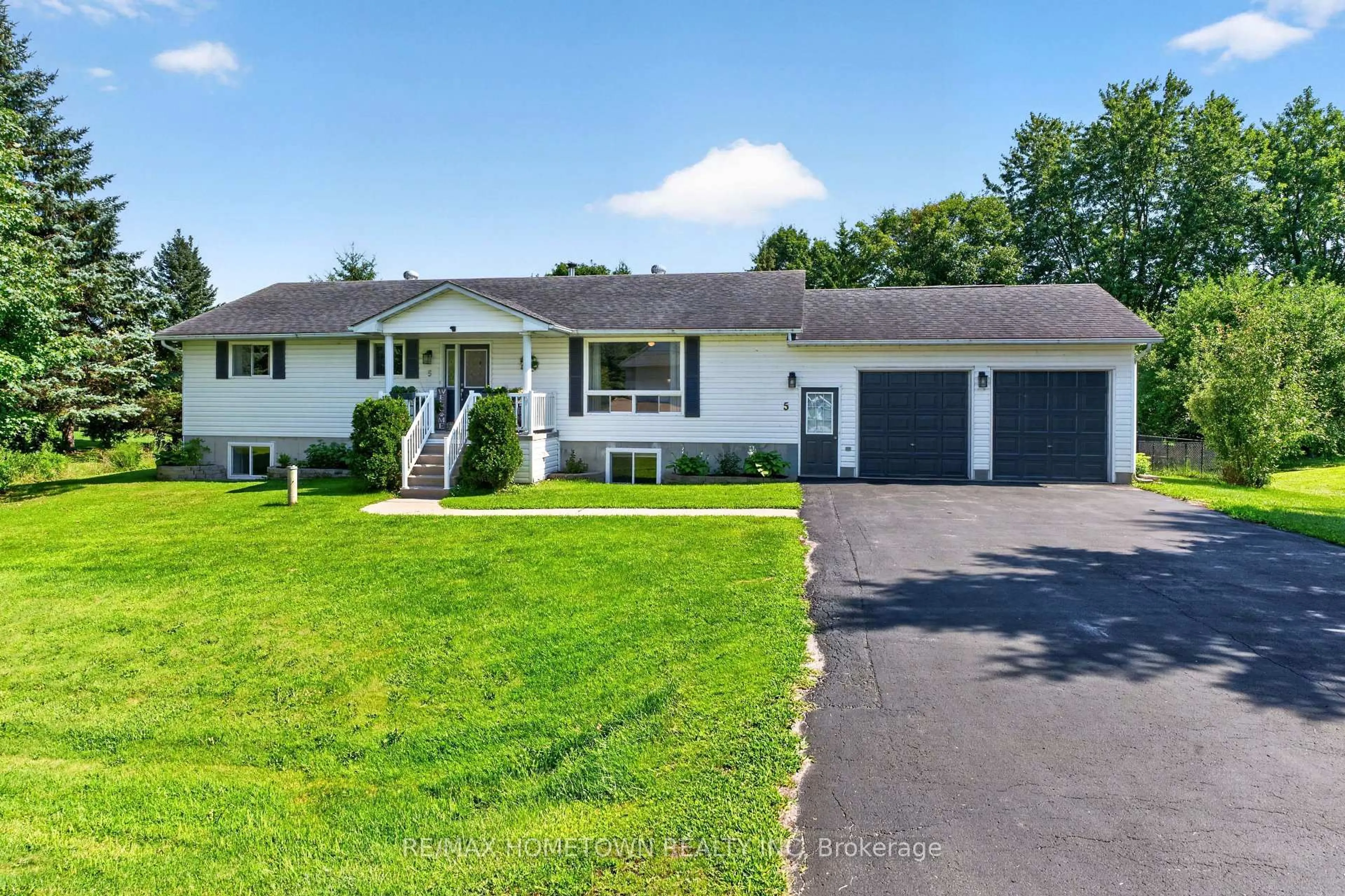 A pic from outside/outdoor area/front of a property/back of a property/a pic from drone, street for 5 LAYNG Dr, Athens Ontario K0E 1B0