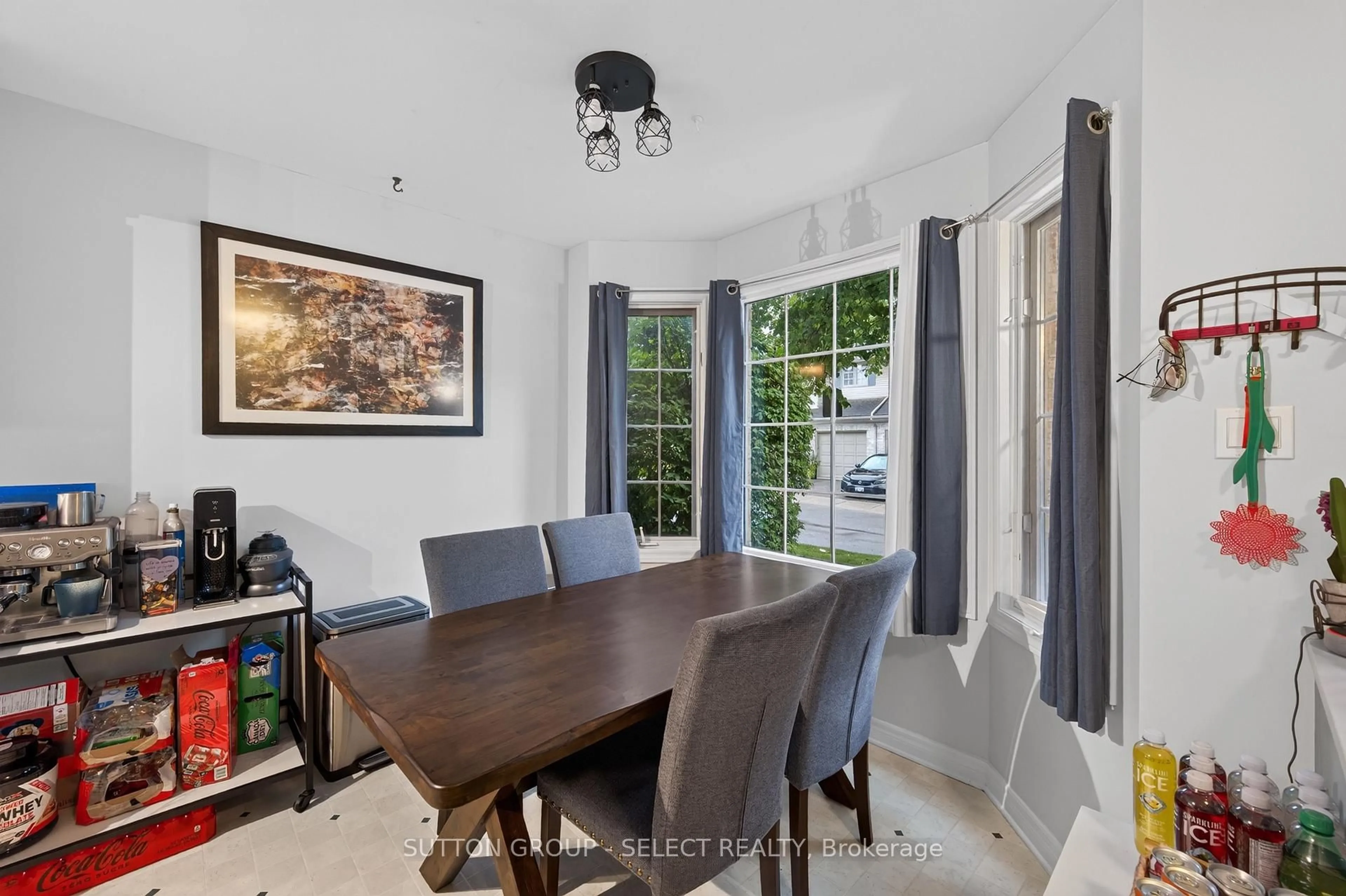 Dining room, unknown for 410 Ambleside Dr #21, London North Ontario N6G 4Y3