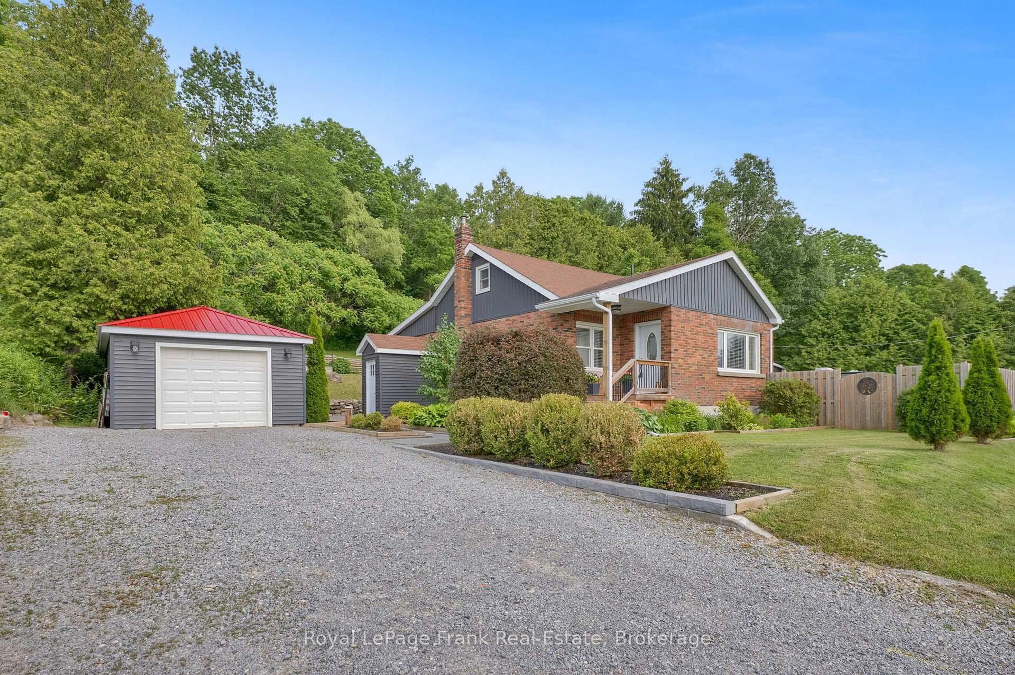 A pic from outside/outdoor area/front of a property/back of a property/a pic from drone, street for 3461 Burnham St, Hamilton Township Ontario K9A 4J7