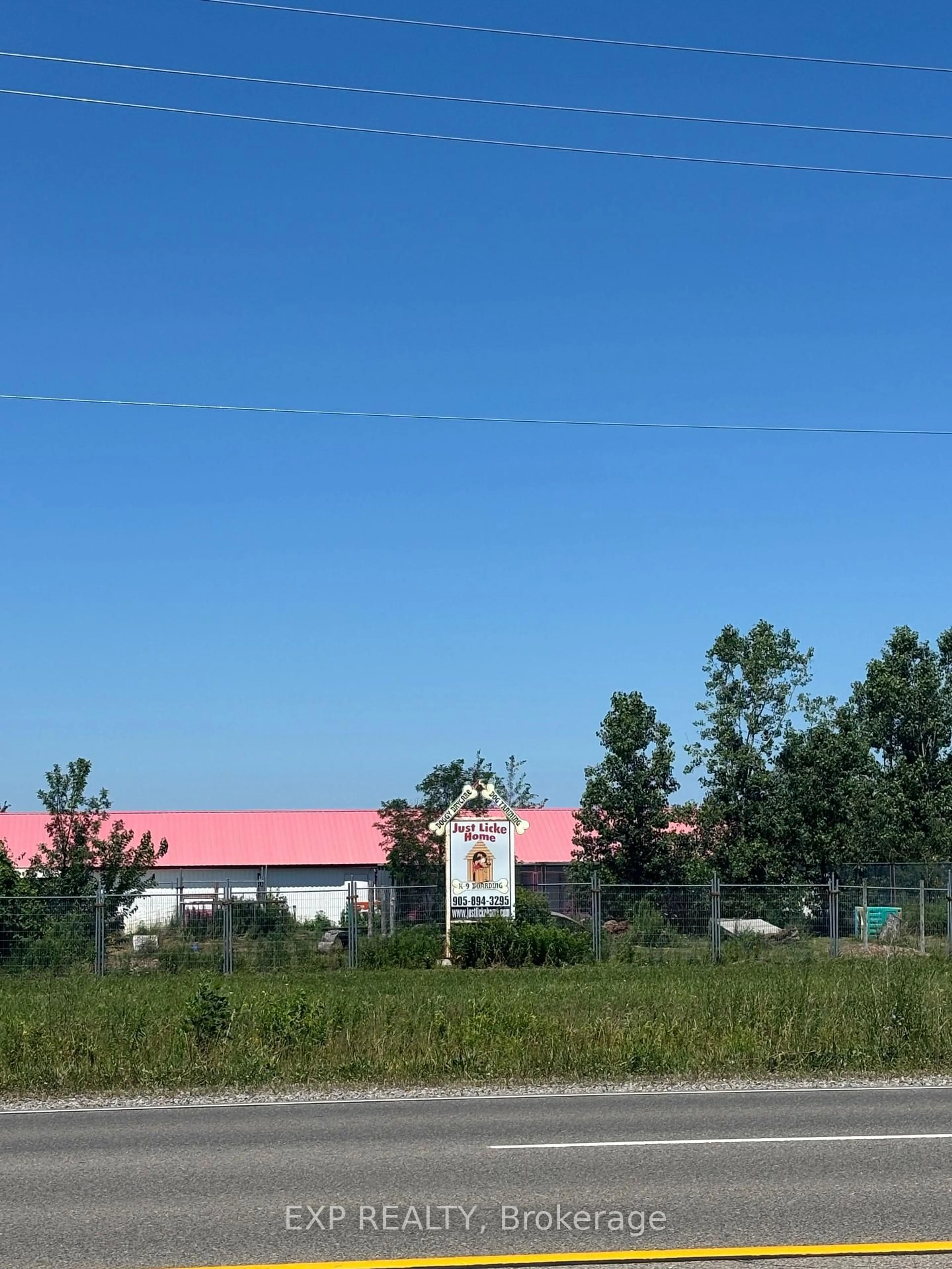 Shed for 1106 House Rd, Fort Erie Ontario L0S 1N0