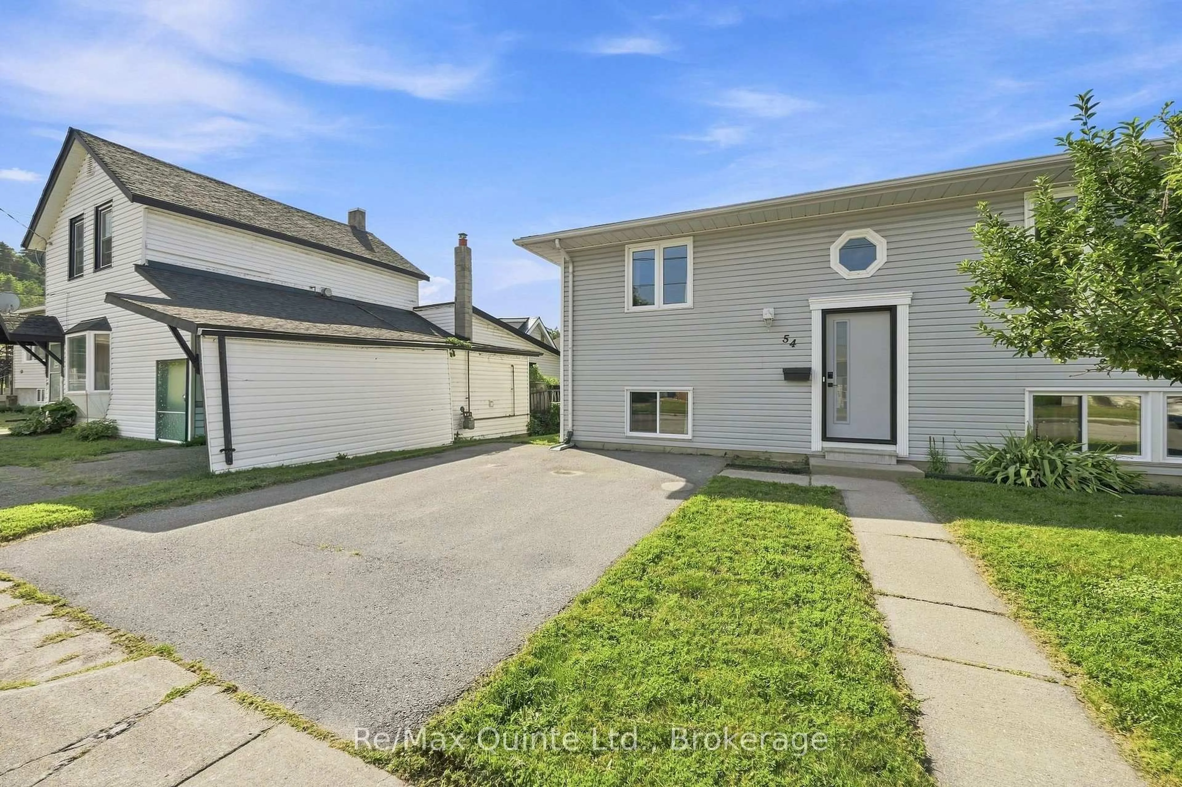 A pic from outside/outdoor area/front of a property/back of a property/a pic from drone, street for 54 Bentinck St, Quinte West Ontario K8V 4E3