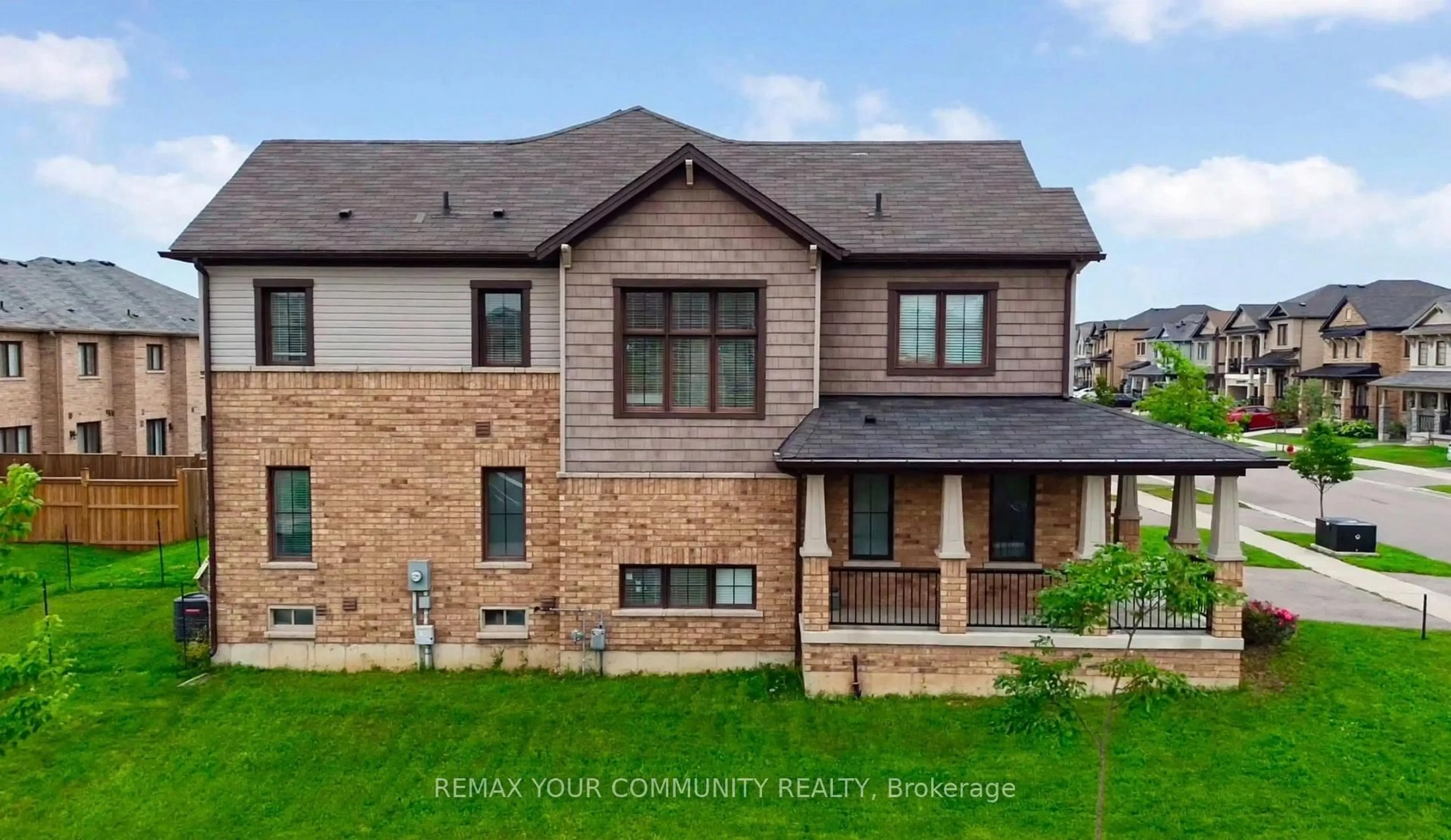 Home with brick exterior material, unknown for 2 Prestwick St, Hamilton Ontario L8J 0K7