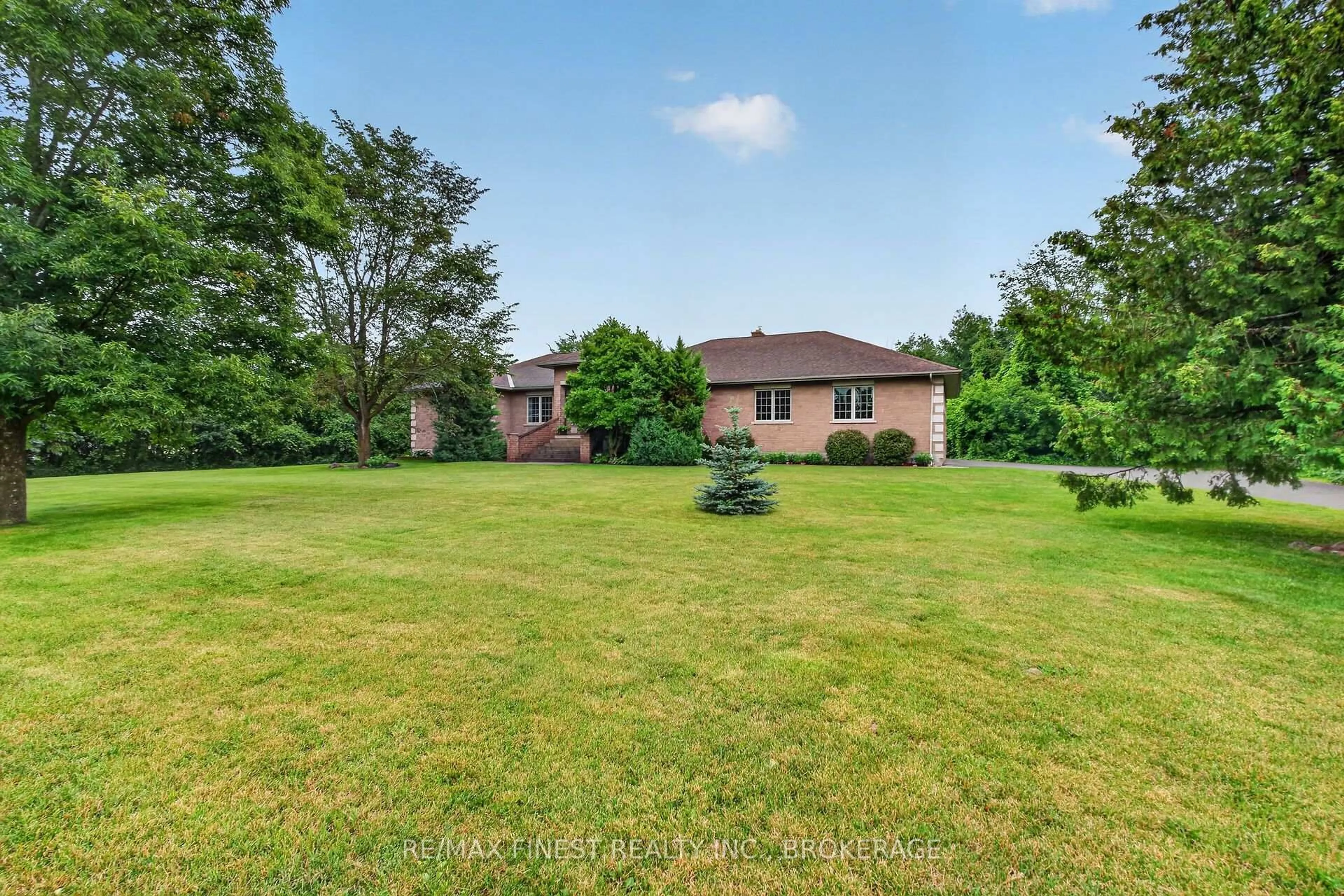 A pic from outside/outdoor area/front of a property/back of a property/a pic from drone, water/lake/river/ocean view for 3508 Four Seasons Dr, Inverary Ontario K0H 1X0