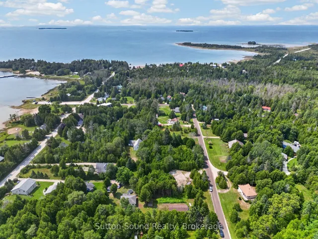 24 Isabella St, South Bruce Peninsula 3