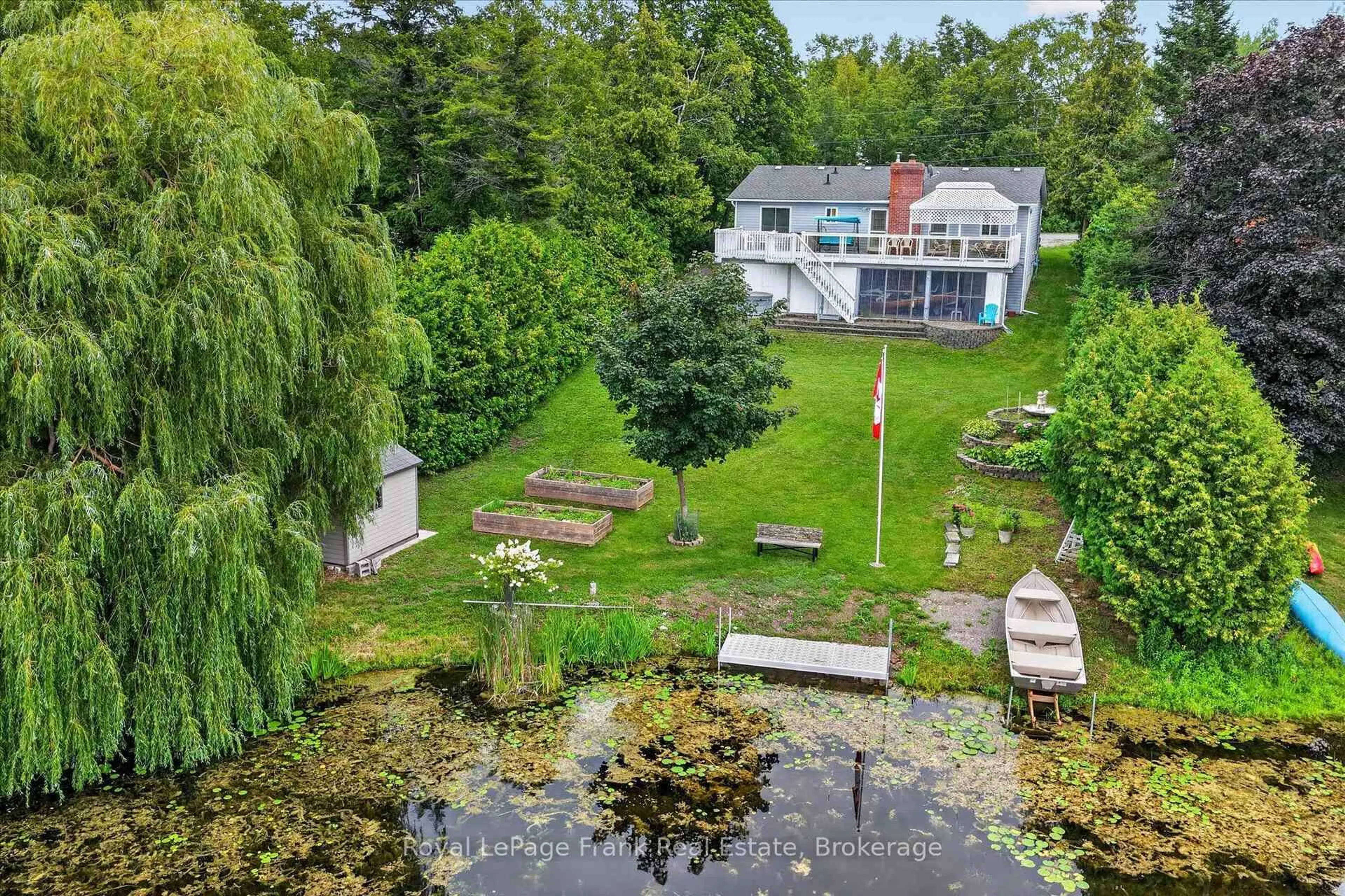 A pic from outside/outdoor area/front of a property/back of a property/a pic from drone, water/lake/river/ocean view for 34 Birch Point Dr, Kawartha Lakes Ontario K0L 1T0