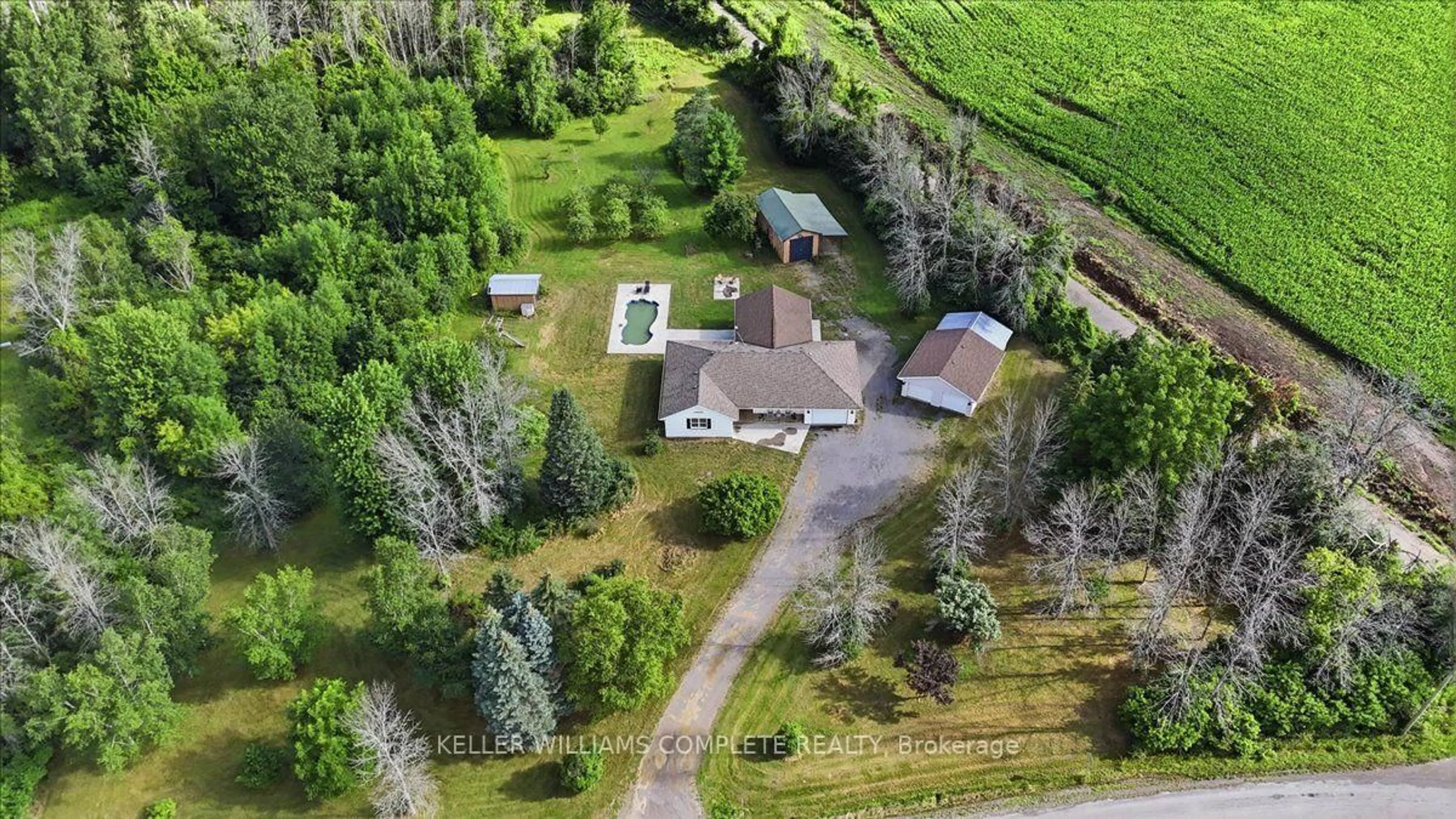 A pic from outside/outdoor area/front of a property/back of a property/a pic from drone, street for 16 BONISTEEL Rd, Trenton Ontario K8V 5P8