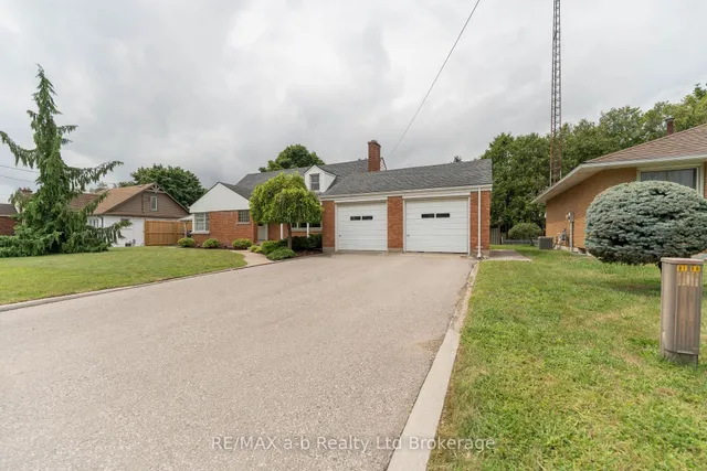 81 Vienna Rd, Tillsonburg 2