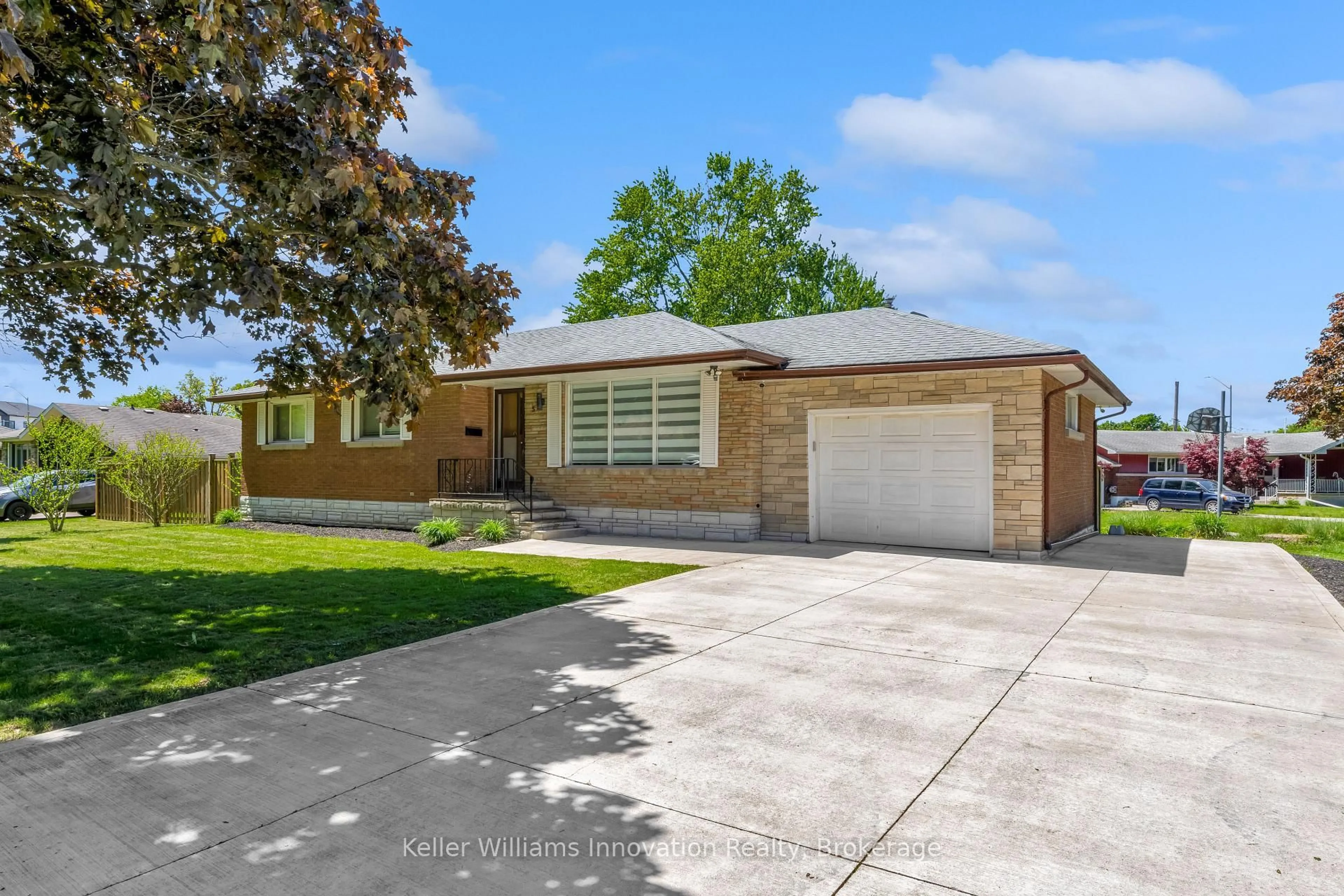 Home with brick exterior material, street for 5 Armour Dr, Welland Ontario L3C 2N7