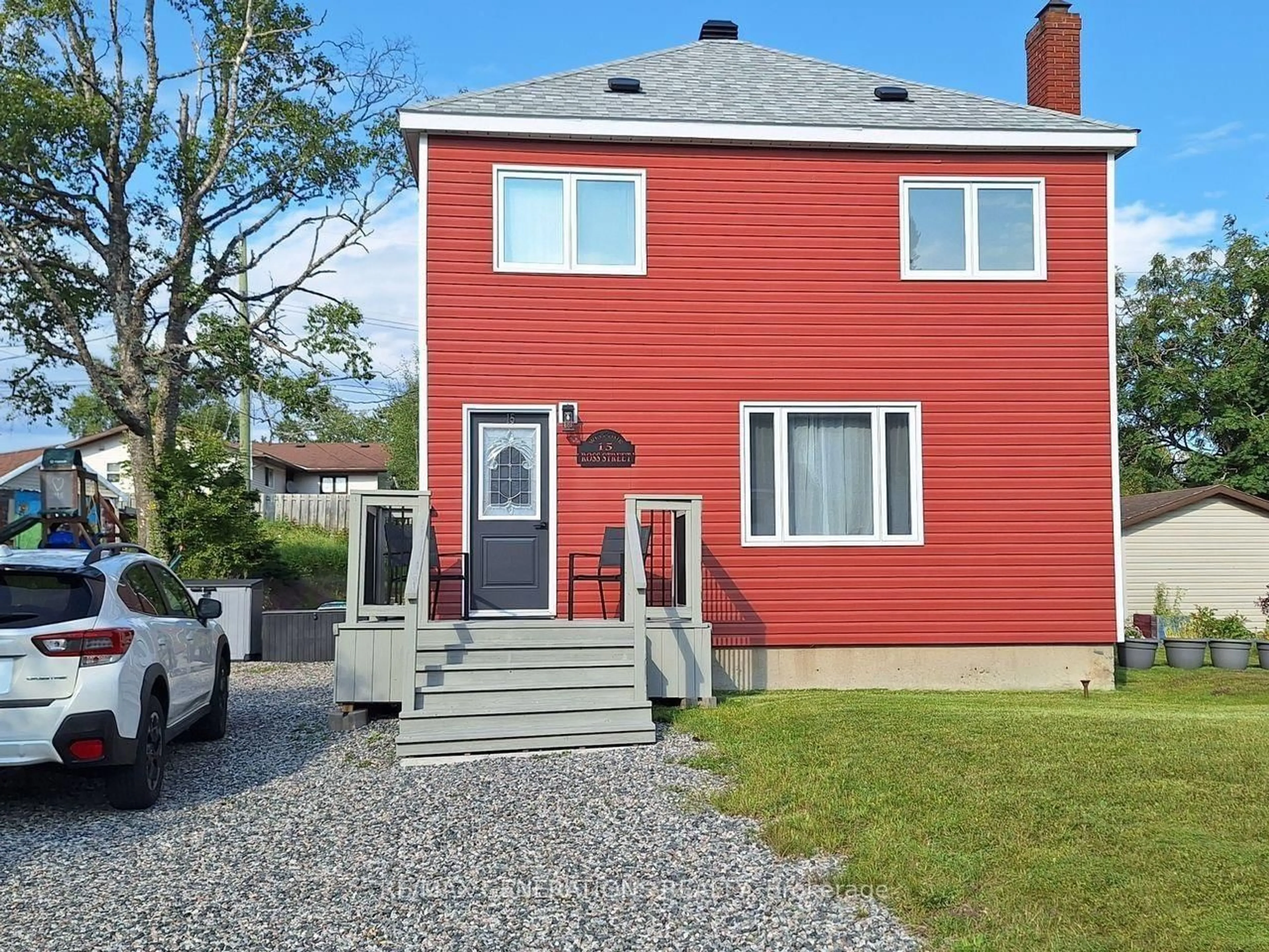 Home with brick exterior material, street for 15 Ross Ave, Marathon Ontario P0T 2E0