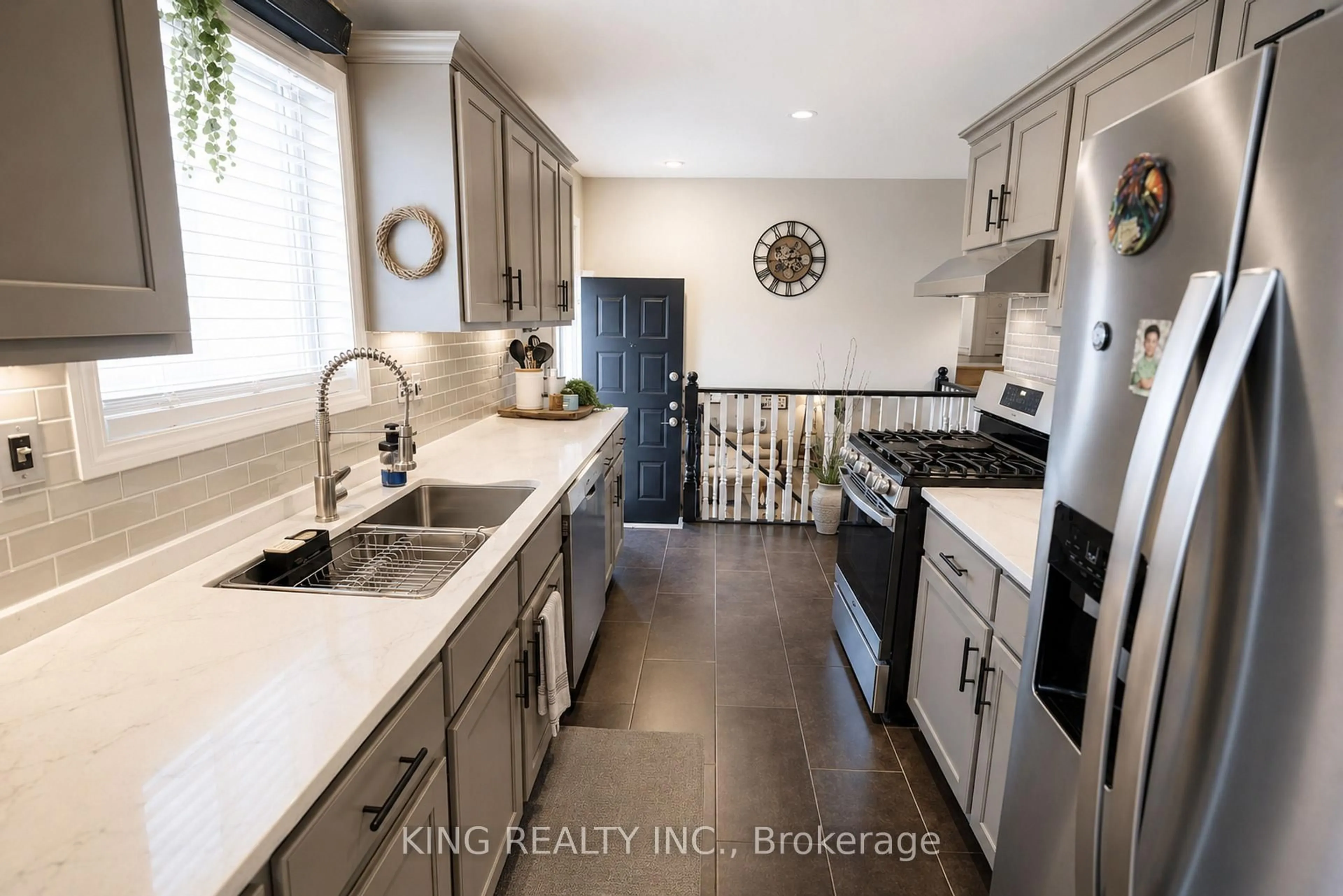 Open concept kitchen, ceramic/tile floor for 2613 Carissa Ave, Windsor Ontario N8R 2J8