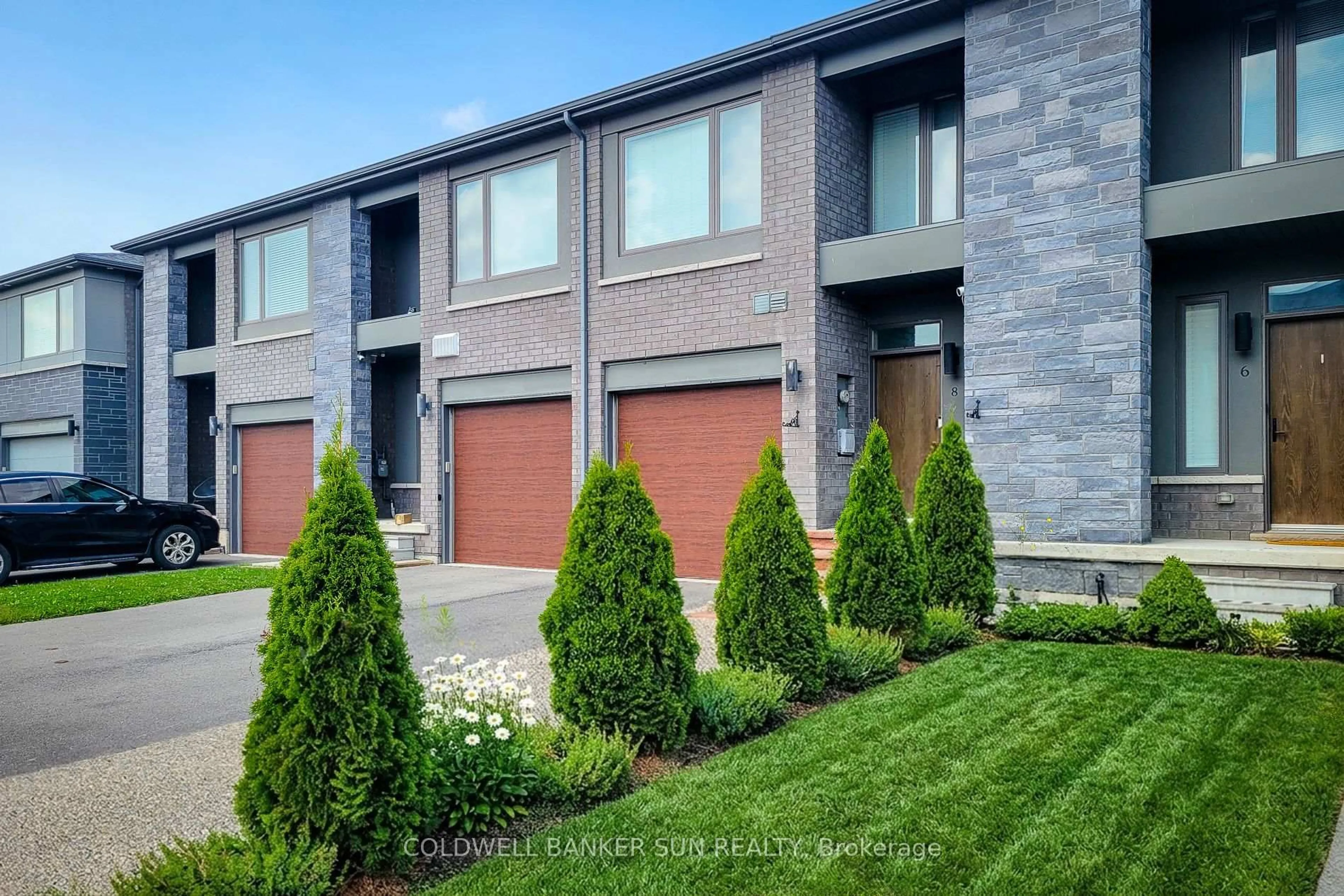 Home with brick exterior material, street for 8 Bedrock Dr, Hamilton Ontario L8J 0K6